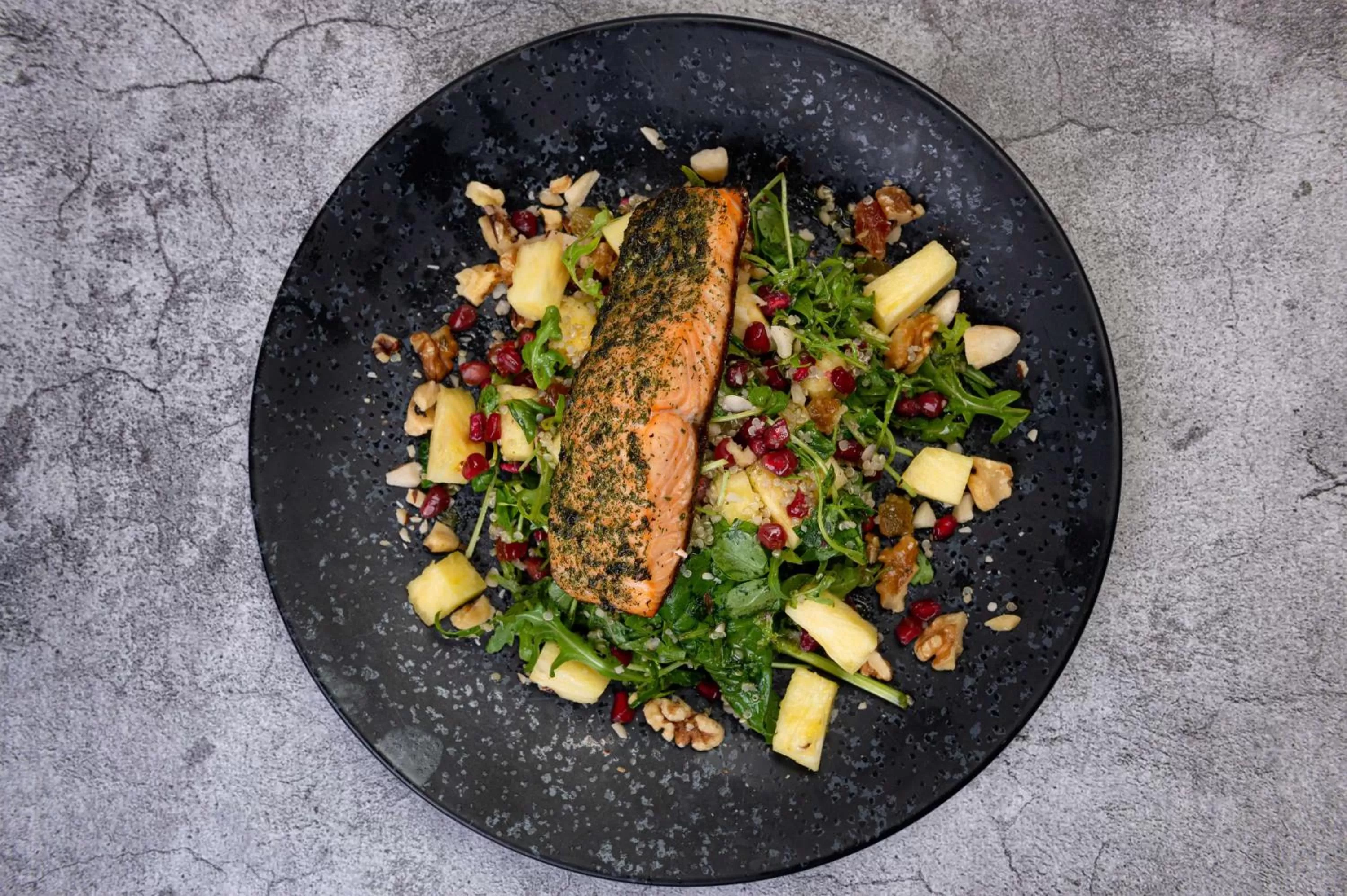 Dining area in Hilton Birmingham Metropole Hotel