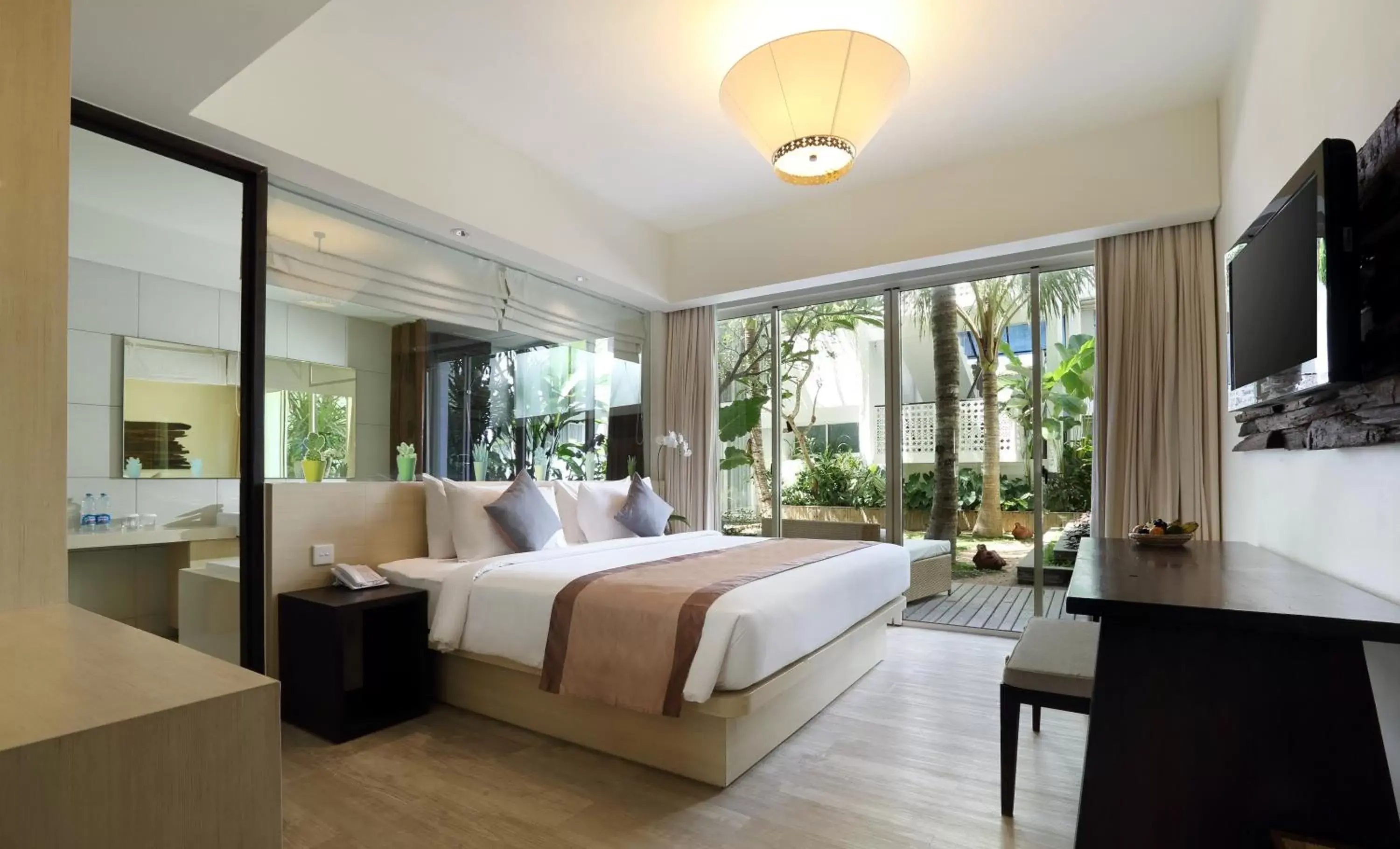 Poolside Grand Deluxe Double Room  in The Akmani Legian