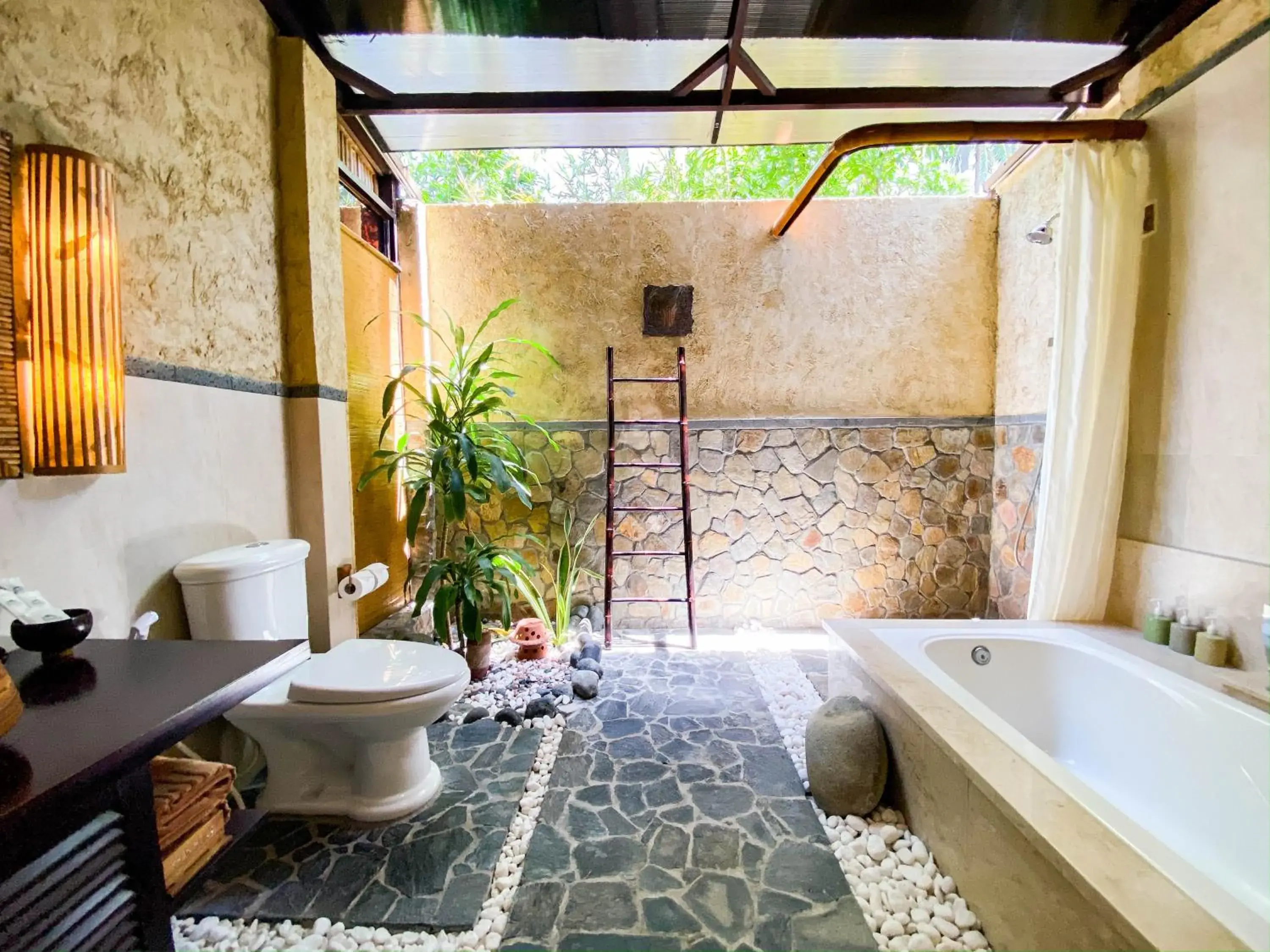 Open Air Bath, Bathroom in Bamboo Village Beach Resort & Spa