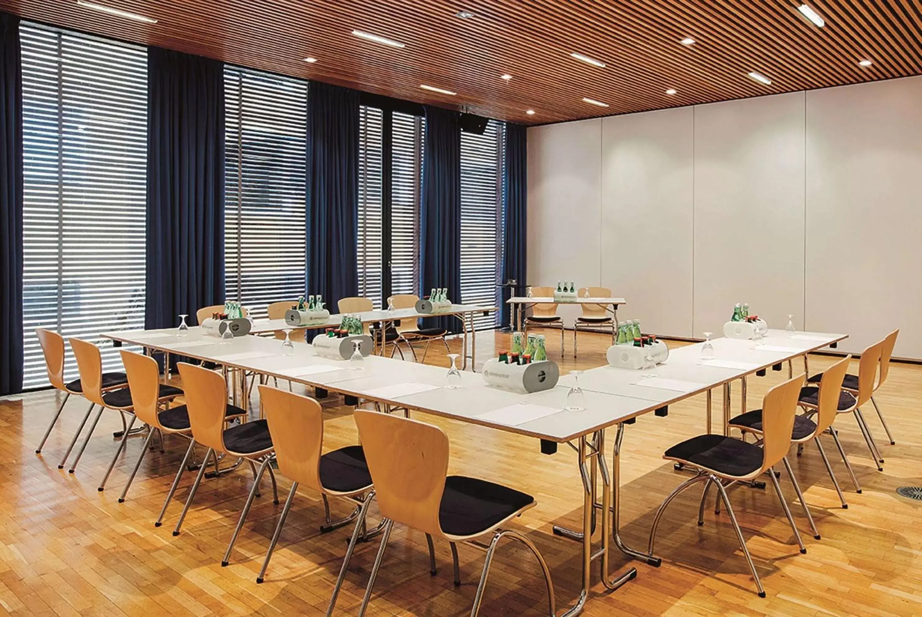 Meeting/conference room in Vienna House by Wyndham Martinspark Dornbirn