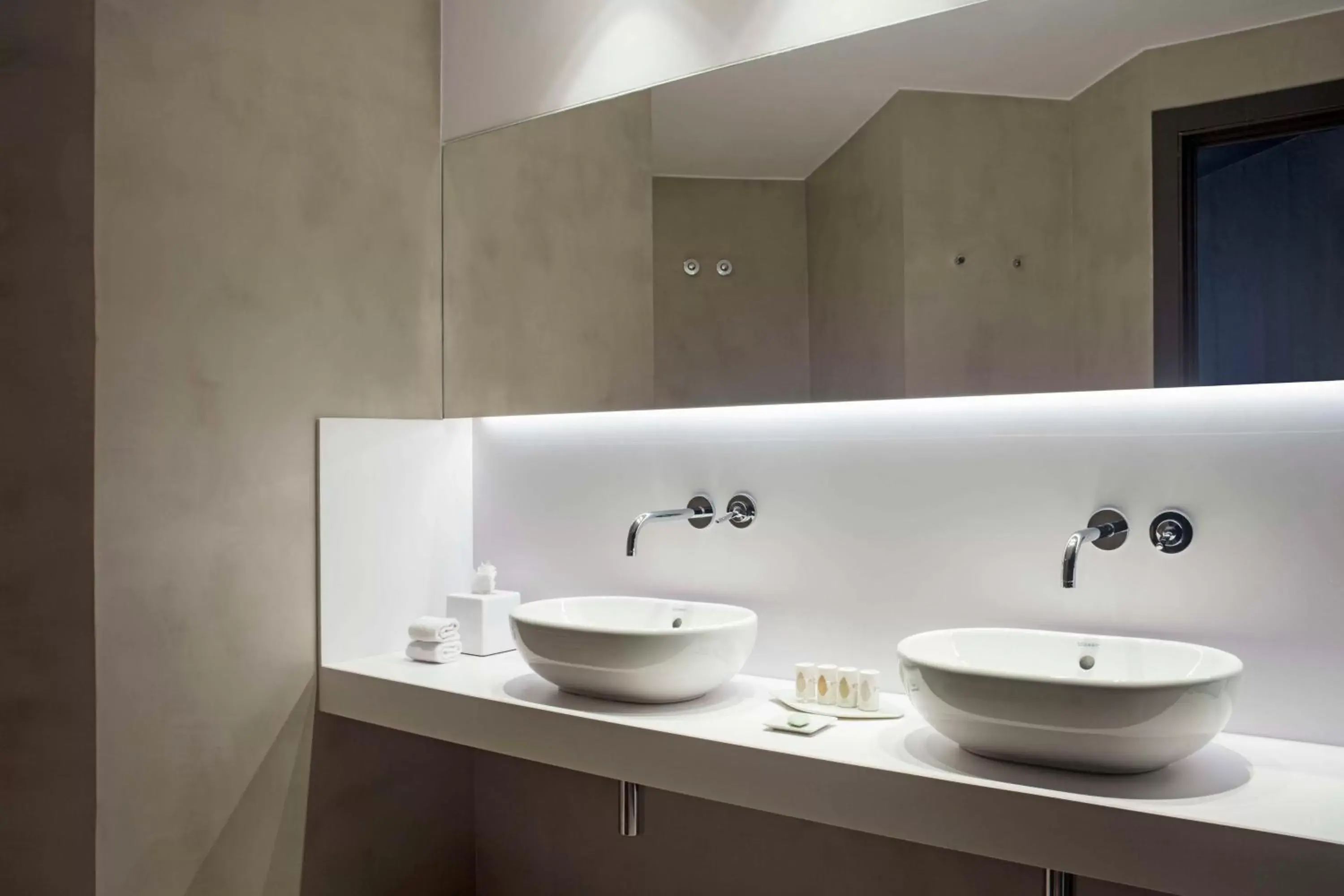 Bathroom in Alexandra Barcelona Hotel, Curio Collection by Hilton