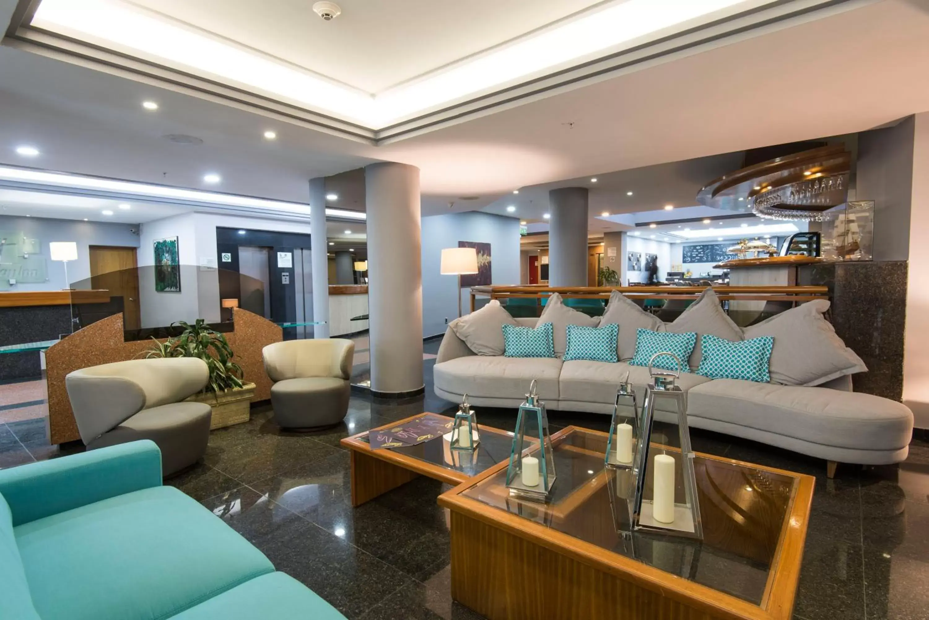 Property building in Holiday Inn Montevideo by IHG Property building in Holiday Inn Montevideo by IHG