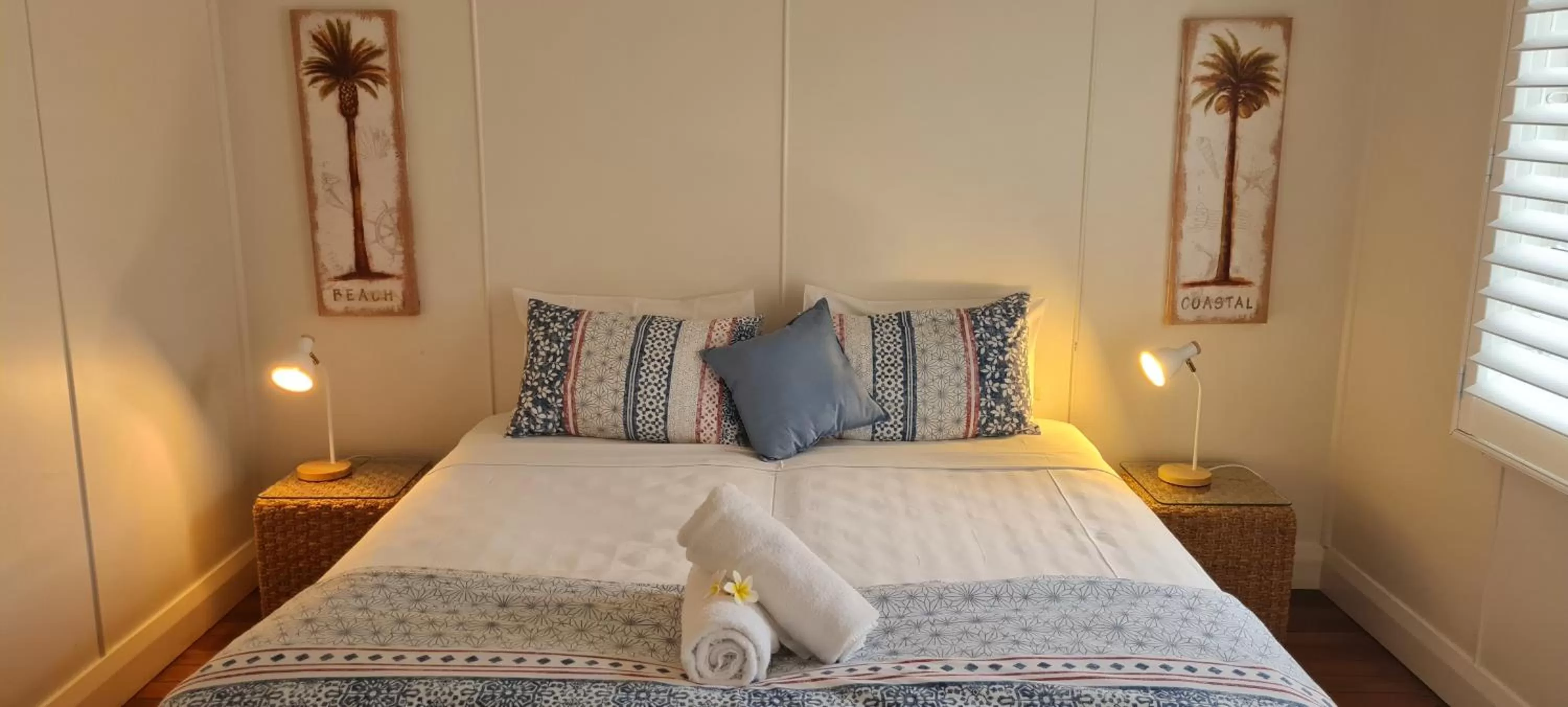 Bed in Byron Palms Guesthouse & Spa - Adults Only