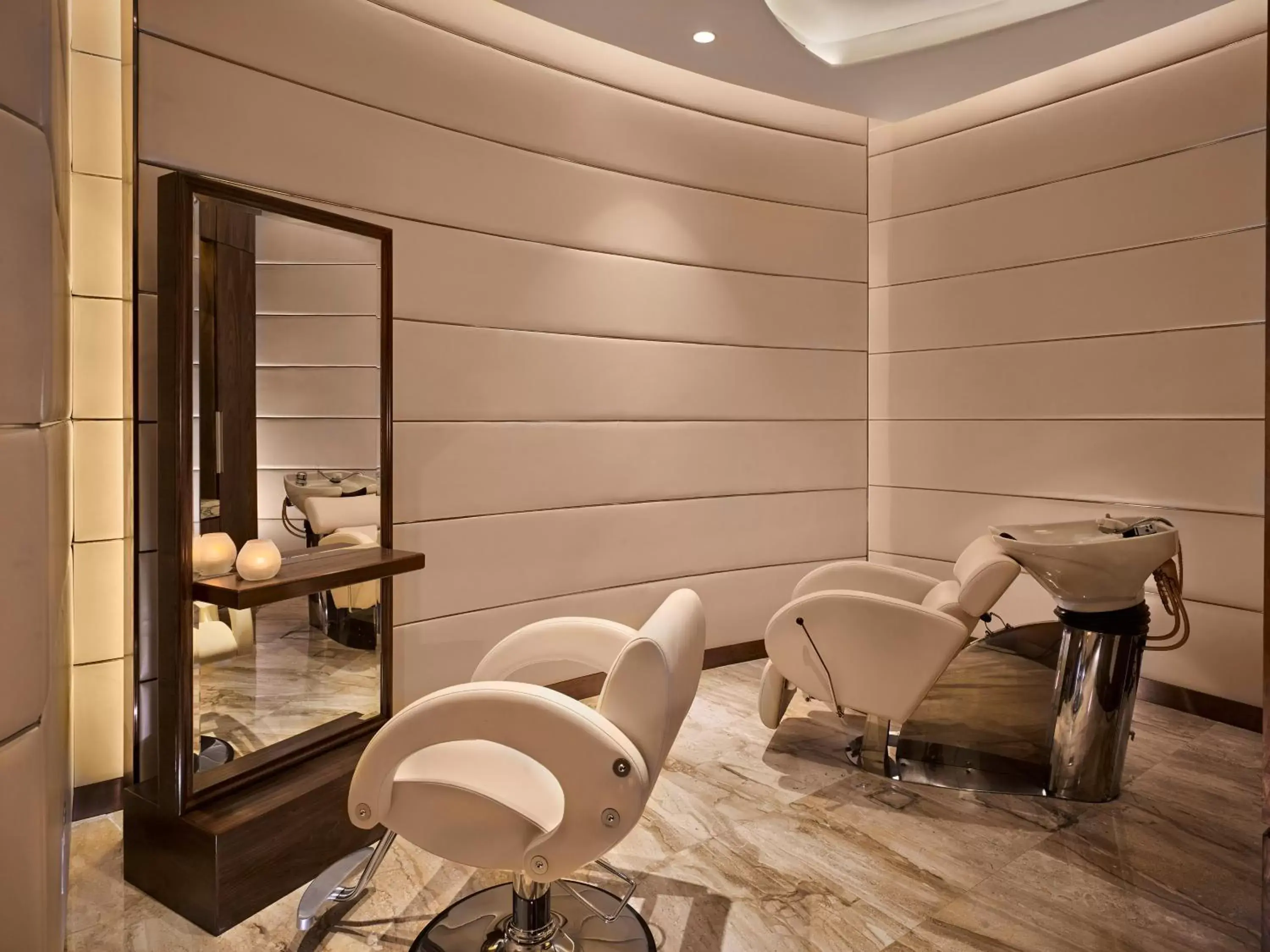 Spa and wellness centre/facilities, Bathroom in The Reverie Saigon