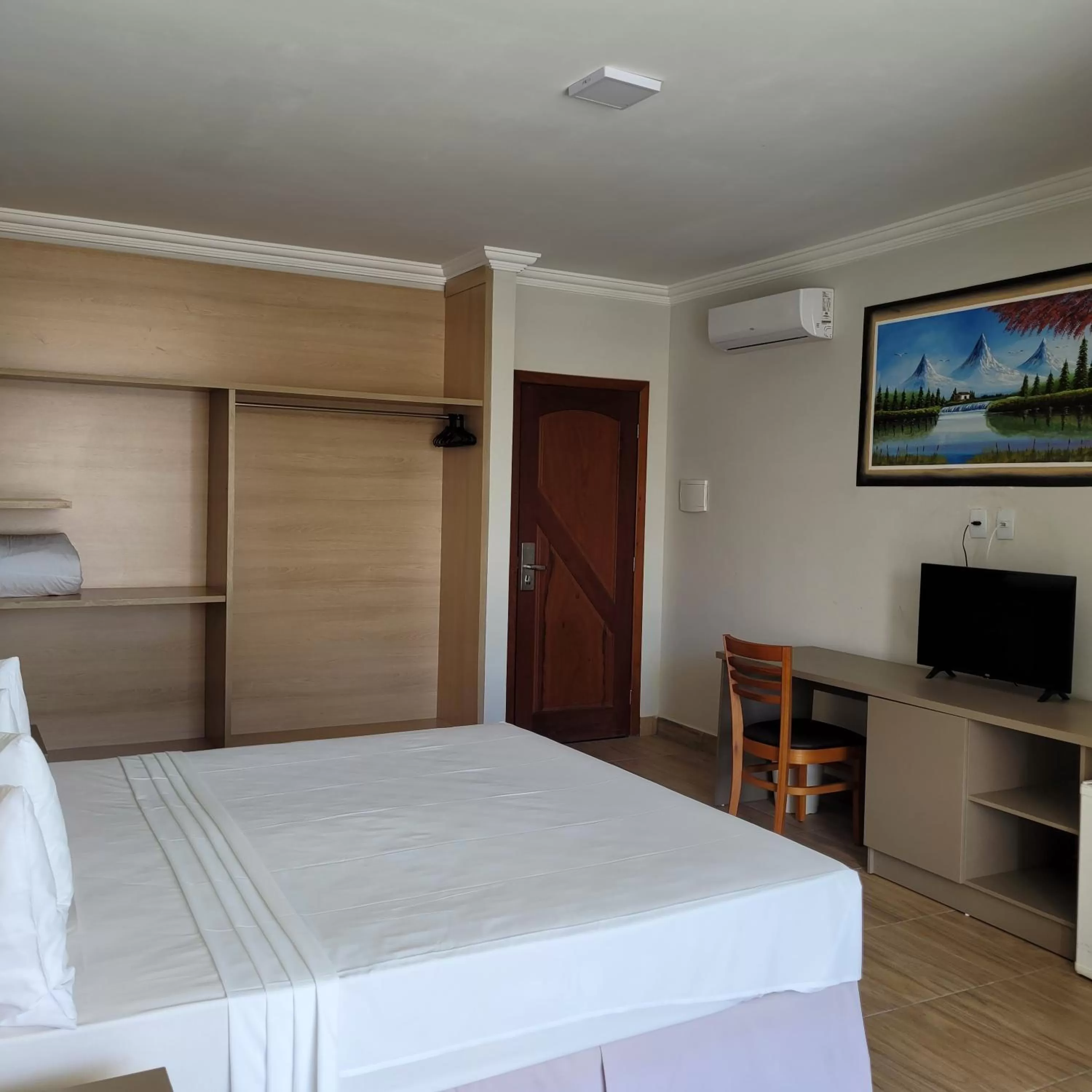 Bedroom, Bed in Porto Mar Hotel