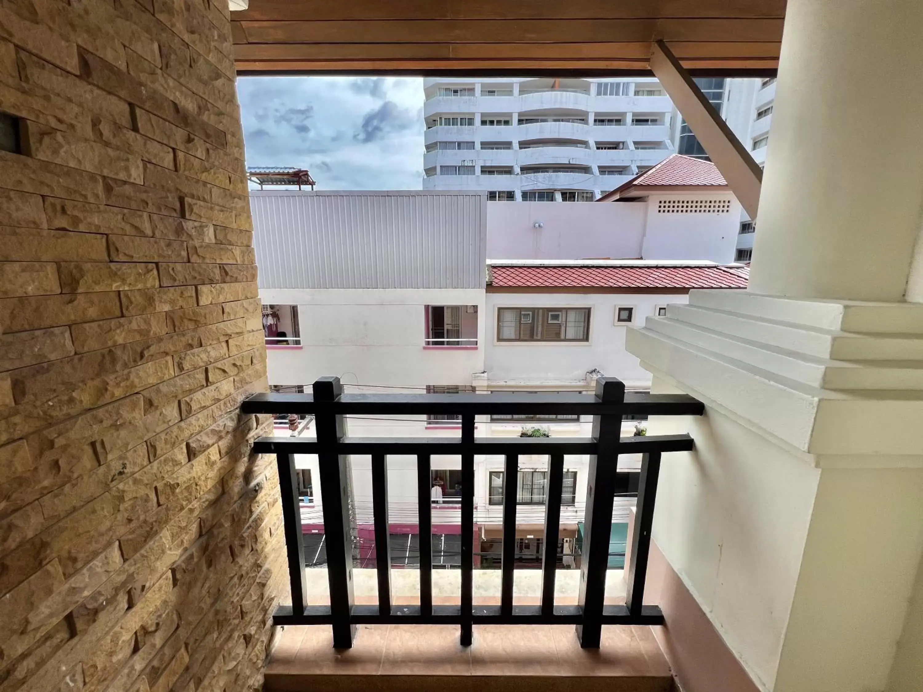 View (from property/room), Balcony/Terrace in Amata Patong