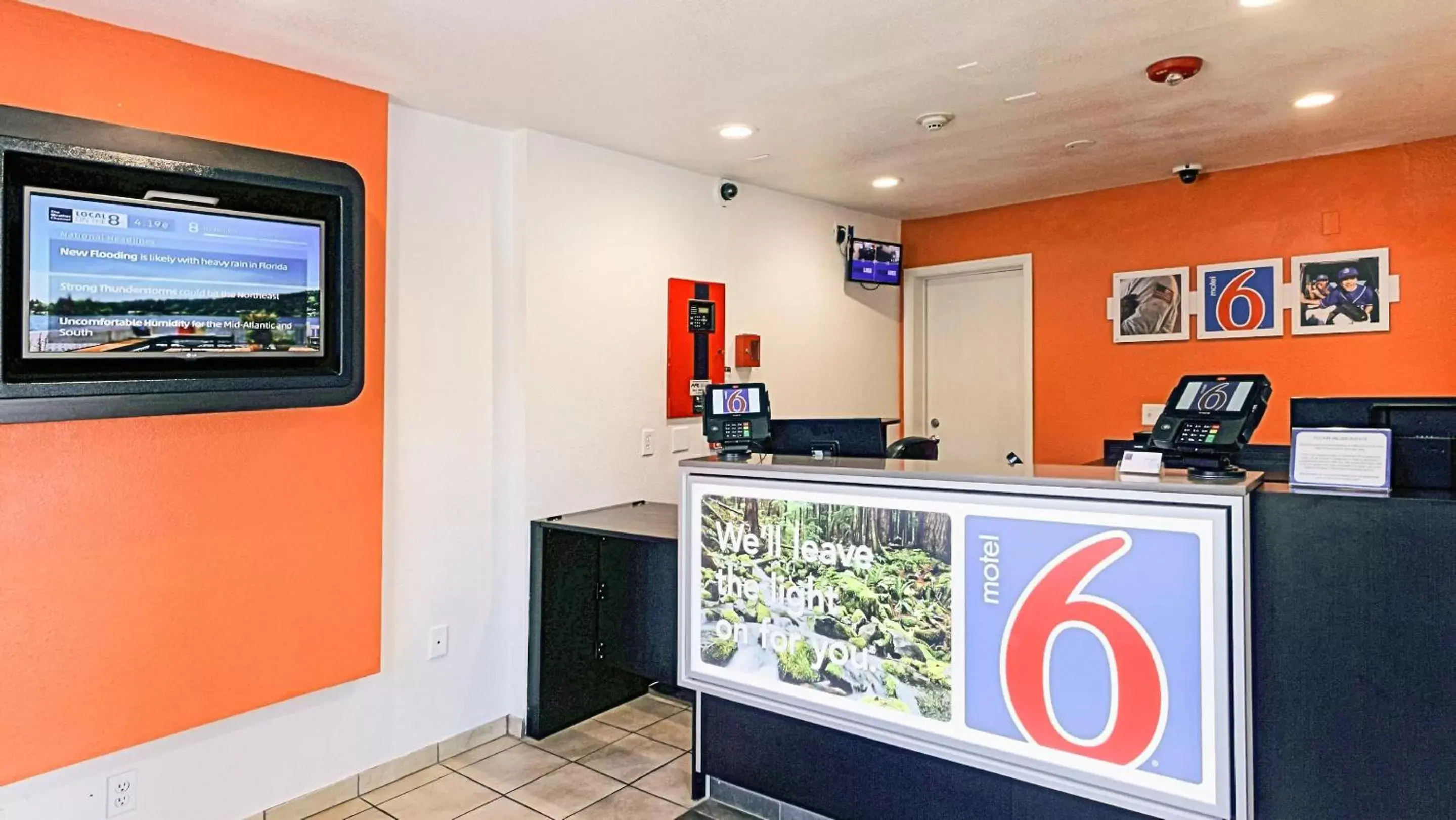 Property logo or sign, Lobby/Reception in Motel 6-Chico, CA