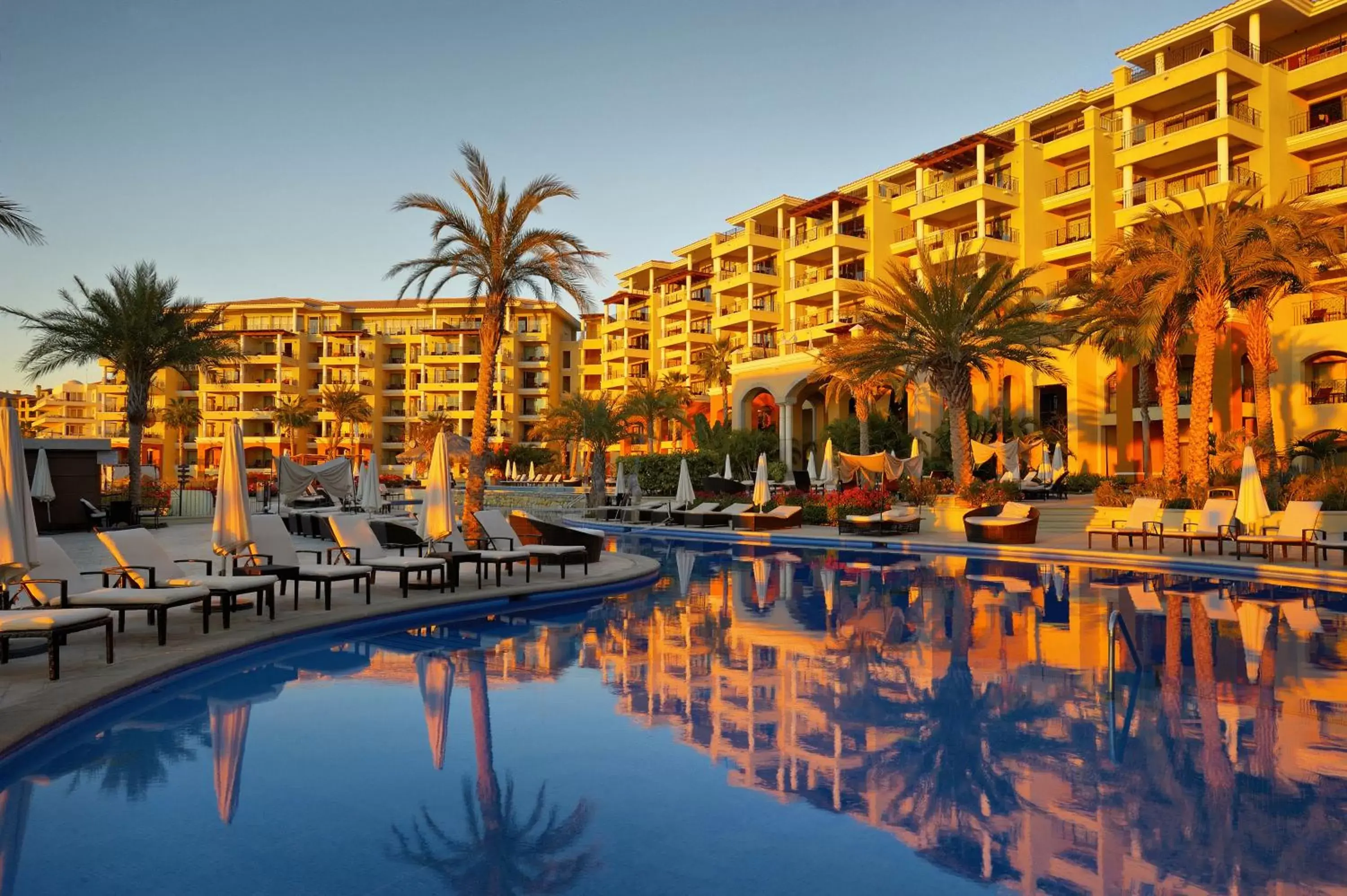 Swimming pool in Casa Dorada Los Cabos Resort & Spa Swimming pool in Casa Dorada Los Cabos Resort & Spa