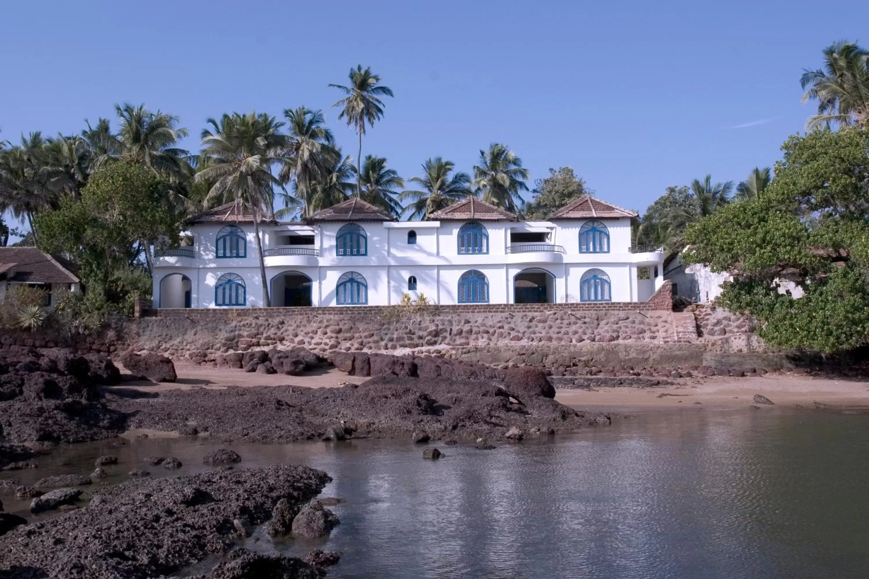 Facade/entrance, Property Building in O Pescador an Indy Resort