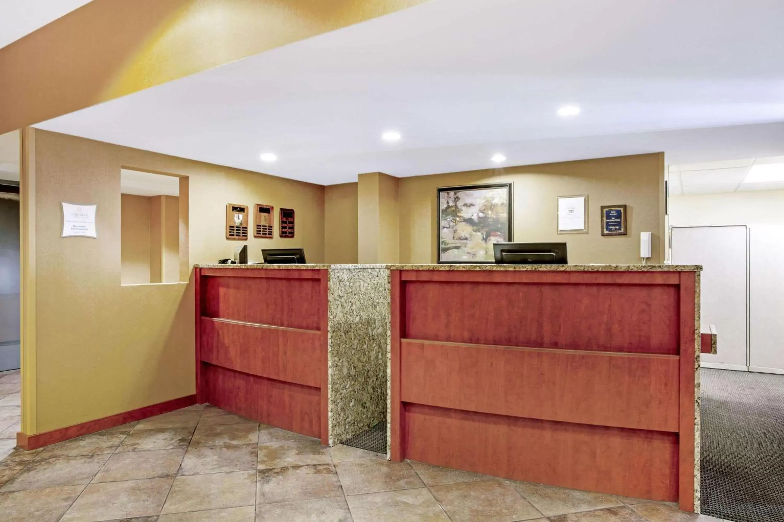 Lobby or reception, Lobby/Reception in La Quinta by Wyndham Manchester