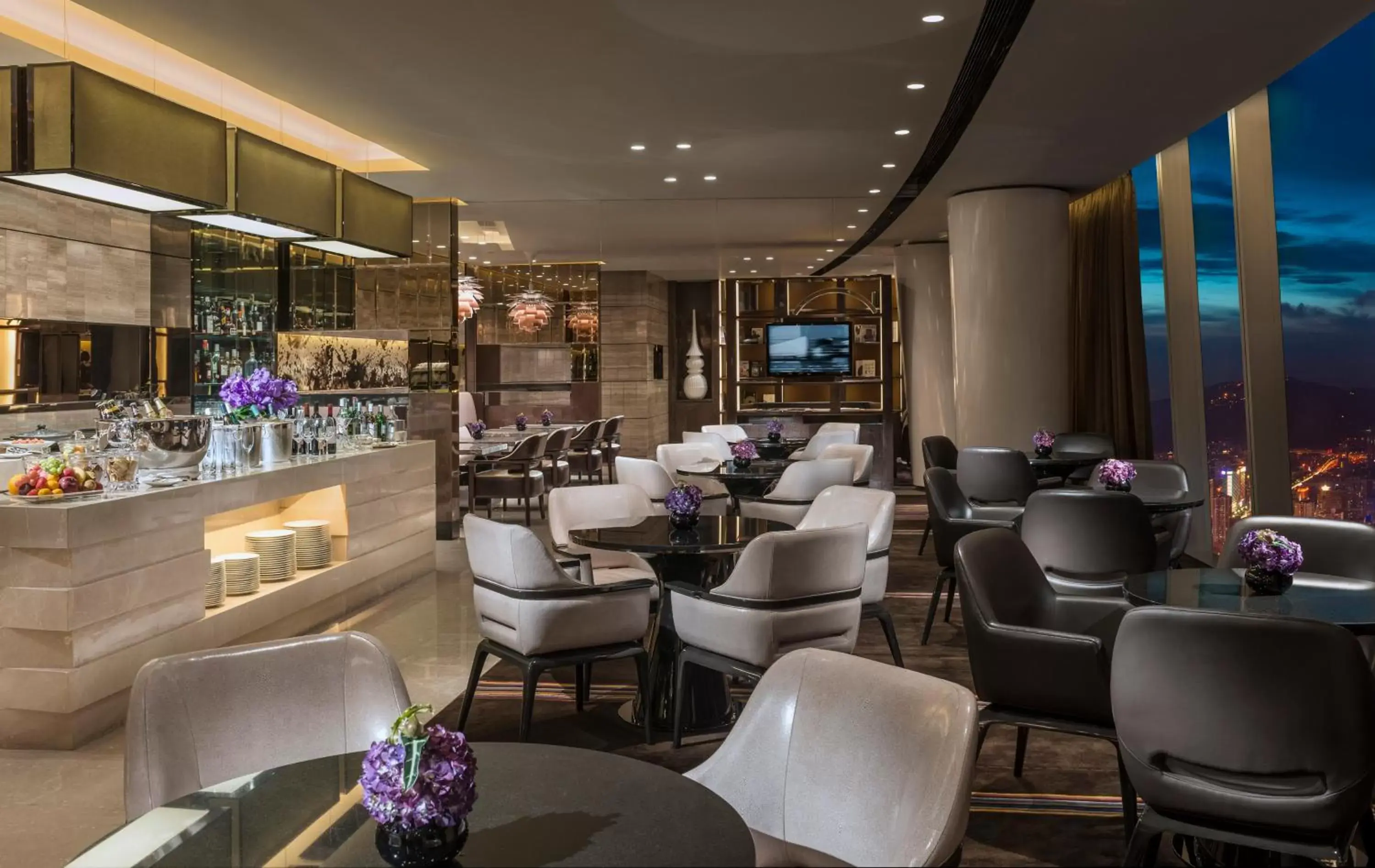 Lounge or bar, Lounge/Bar in Four Seasons Hotel Guangzhou - Free Shuttle Bus to Canton Fair Complex during Canton Fair period