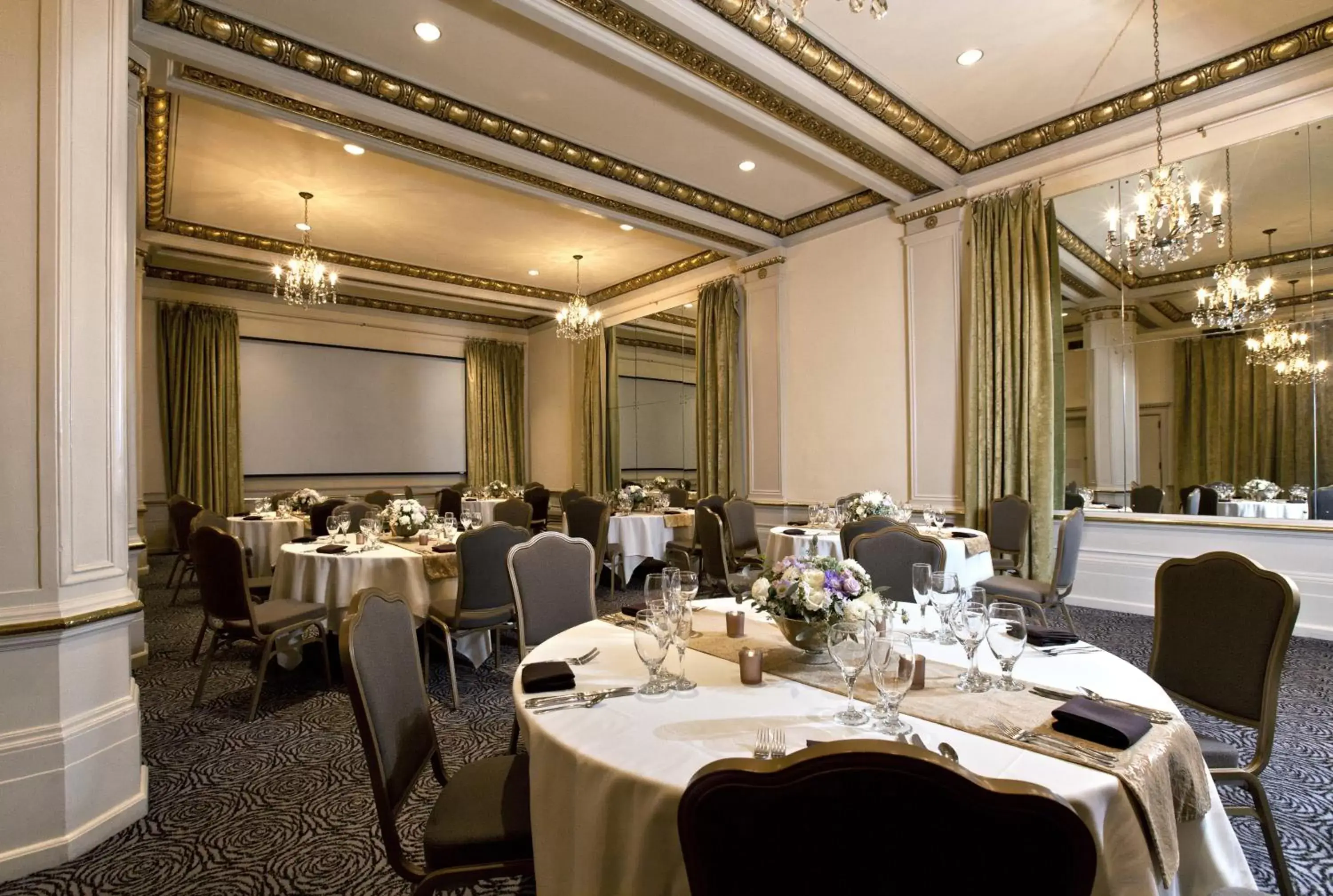 Banquet/Function facilities, Restaurant/Places to Eat in Hotel DeLuxe, a Provenance Hotel