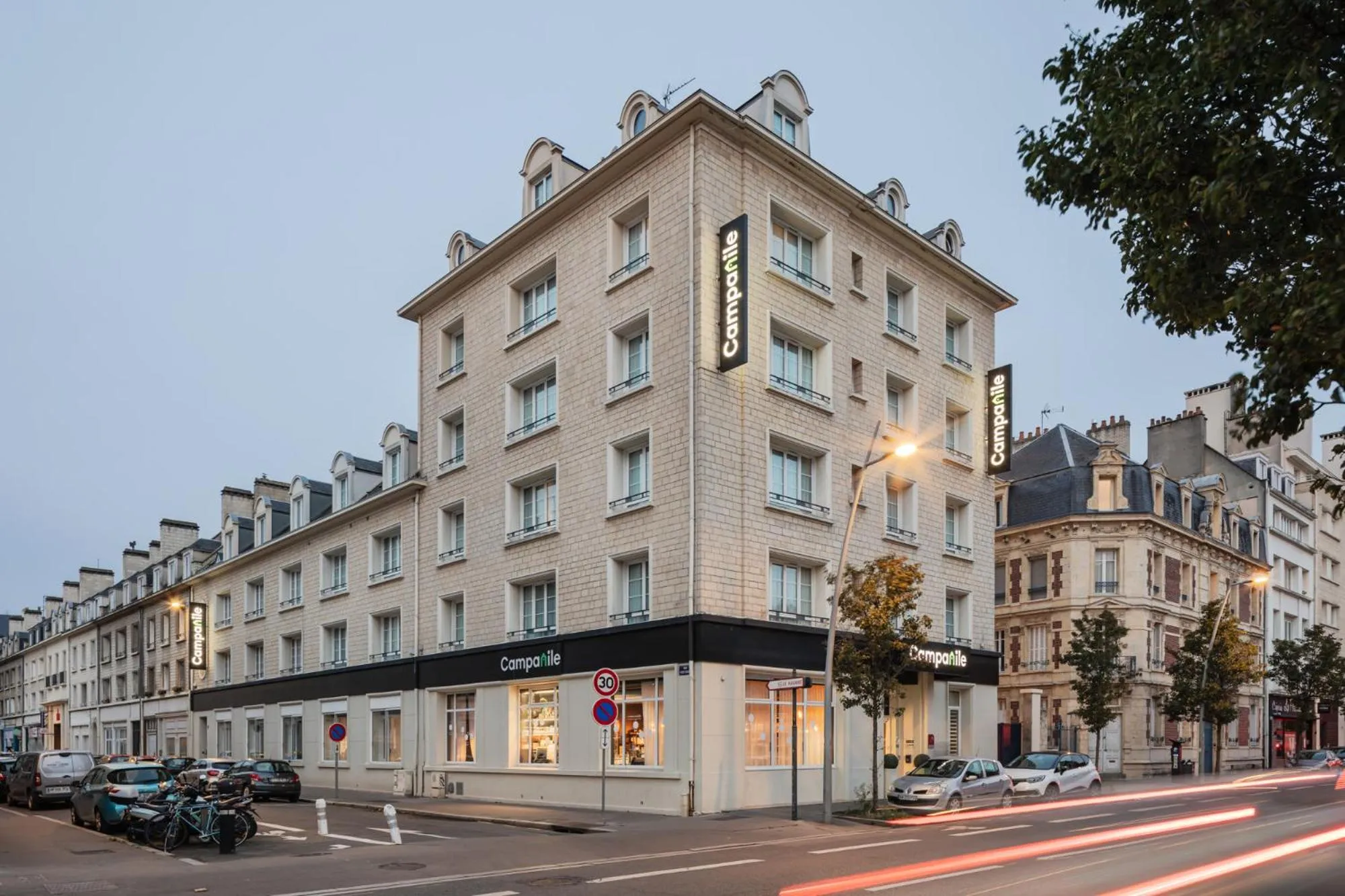Property building in Campanile Caen Centre Gare