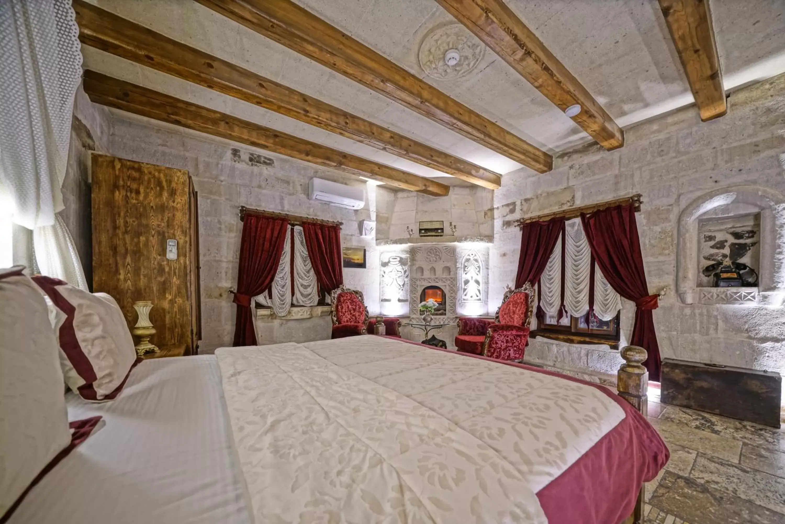 Bedroom, Bed in Maccan Cave Hotel