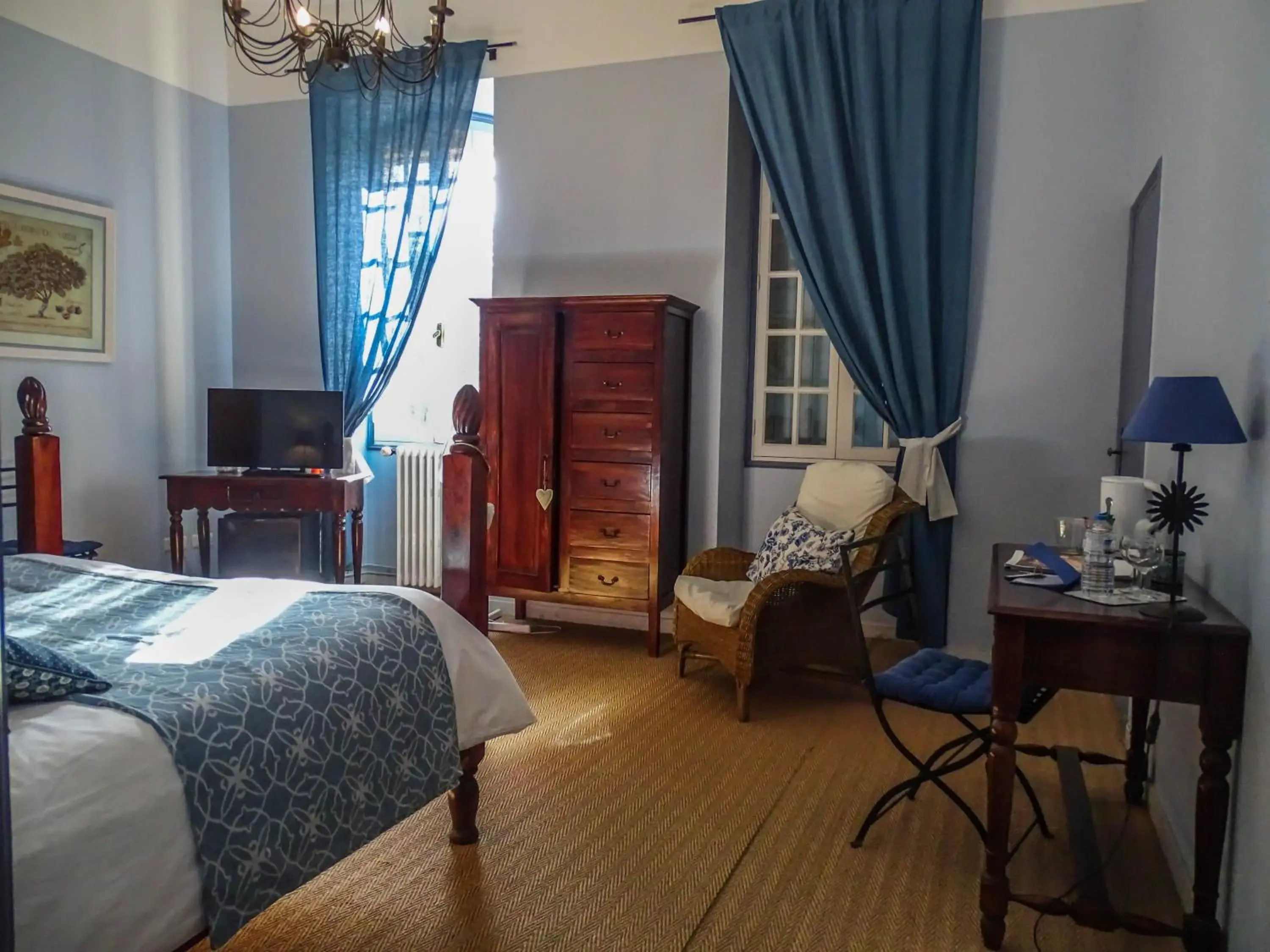 Bedroom in Clos St Pierre de Fraisse