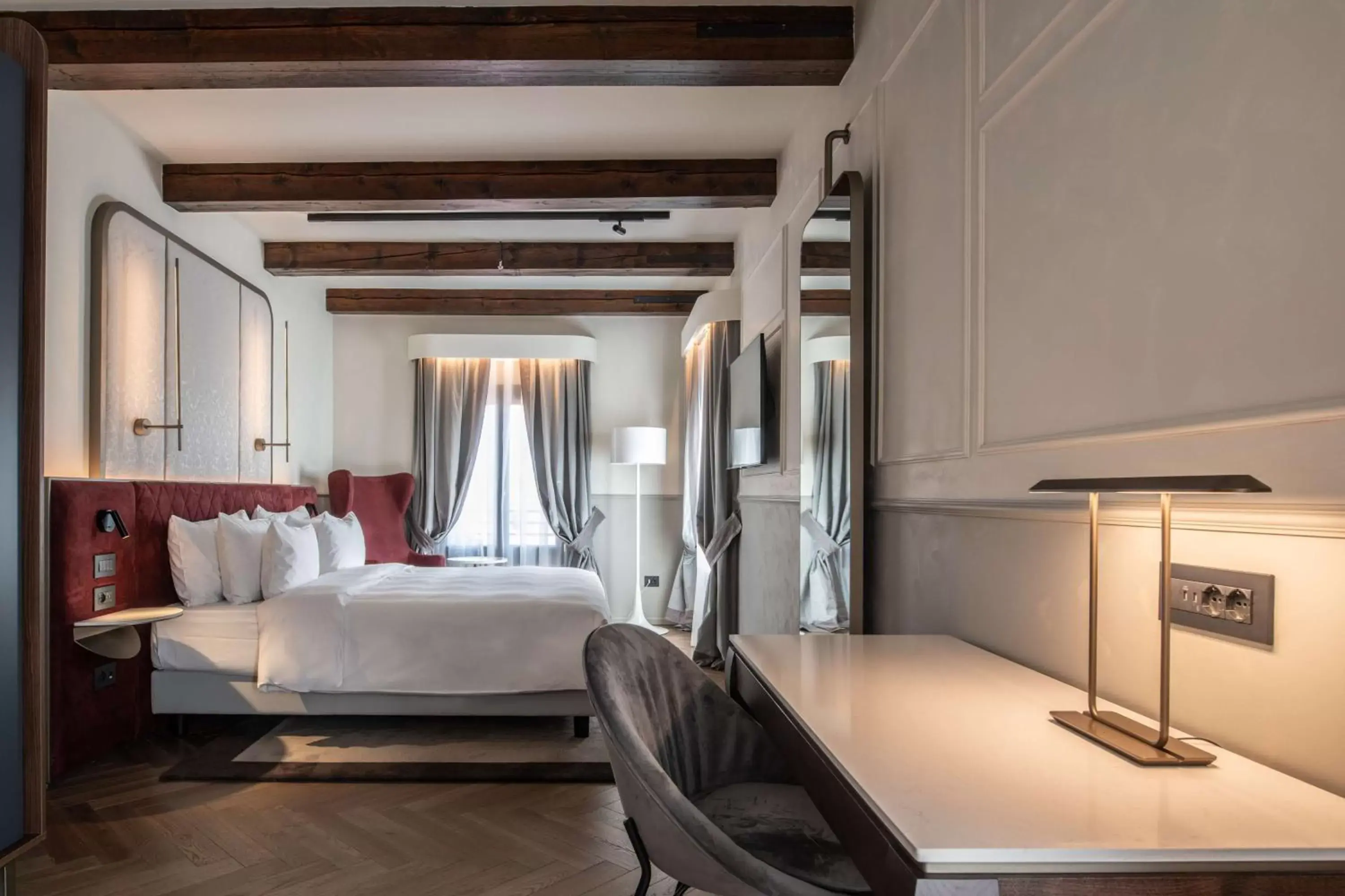 Bedroom, Bed in Radisson Collection Hotel, Palazzo Nani Venice