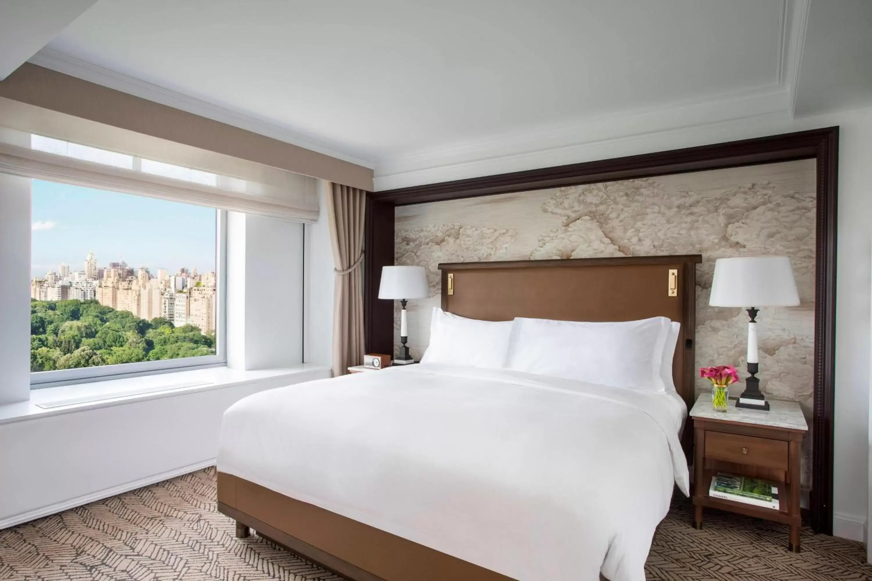Bedroom, Bed in The Ritz-Carlton New York, Central Park