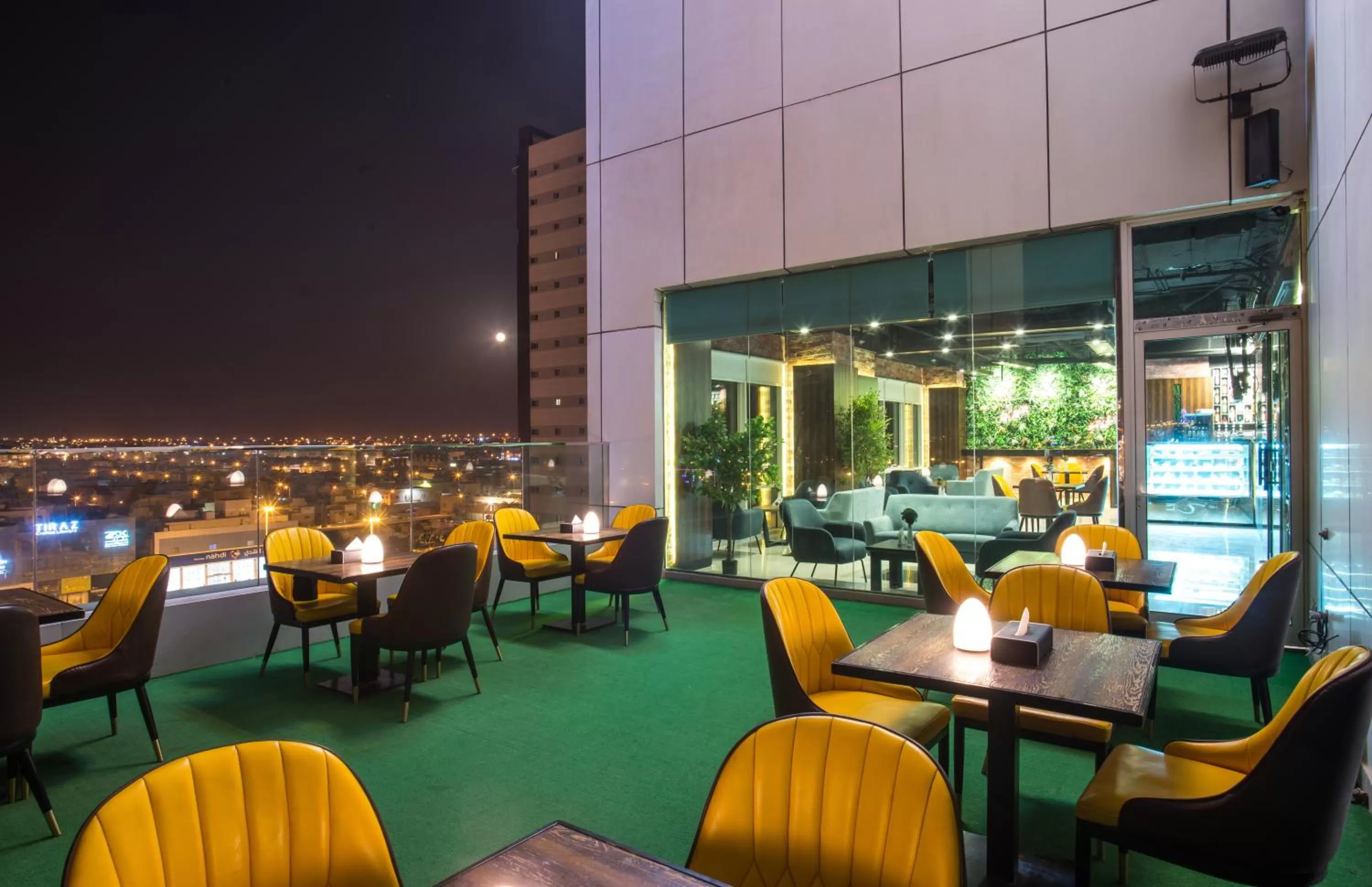 Balcony/Terrace in Al Malqa Elite Hotel
