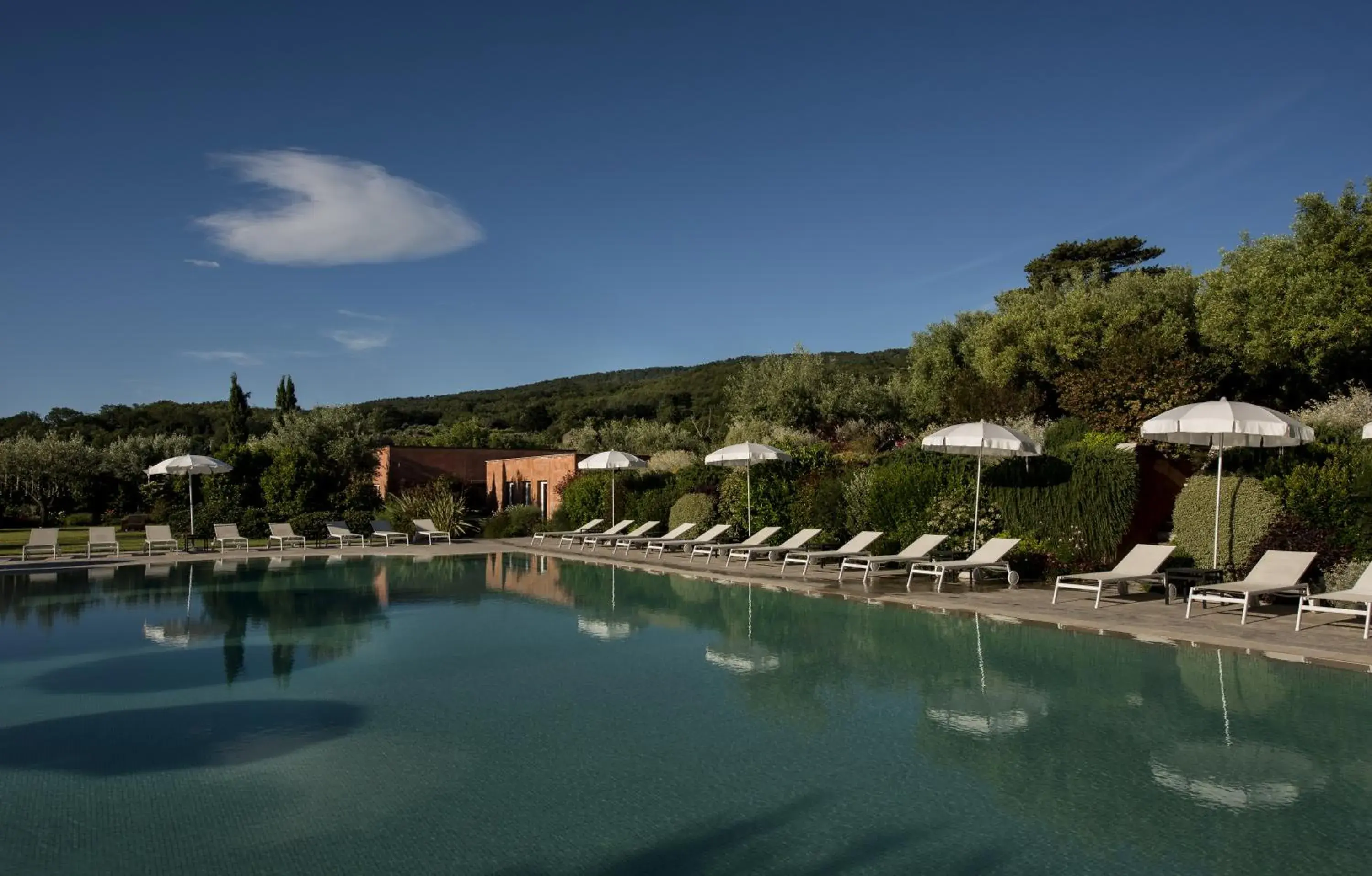 Swimming Pool in Villa Neri Resort & Spa