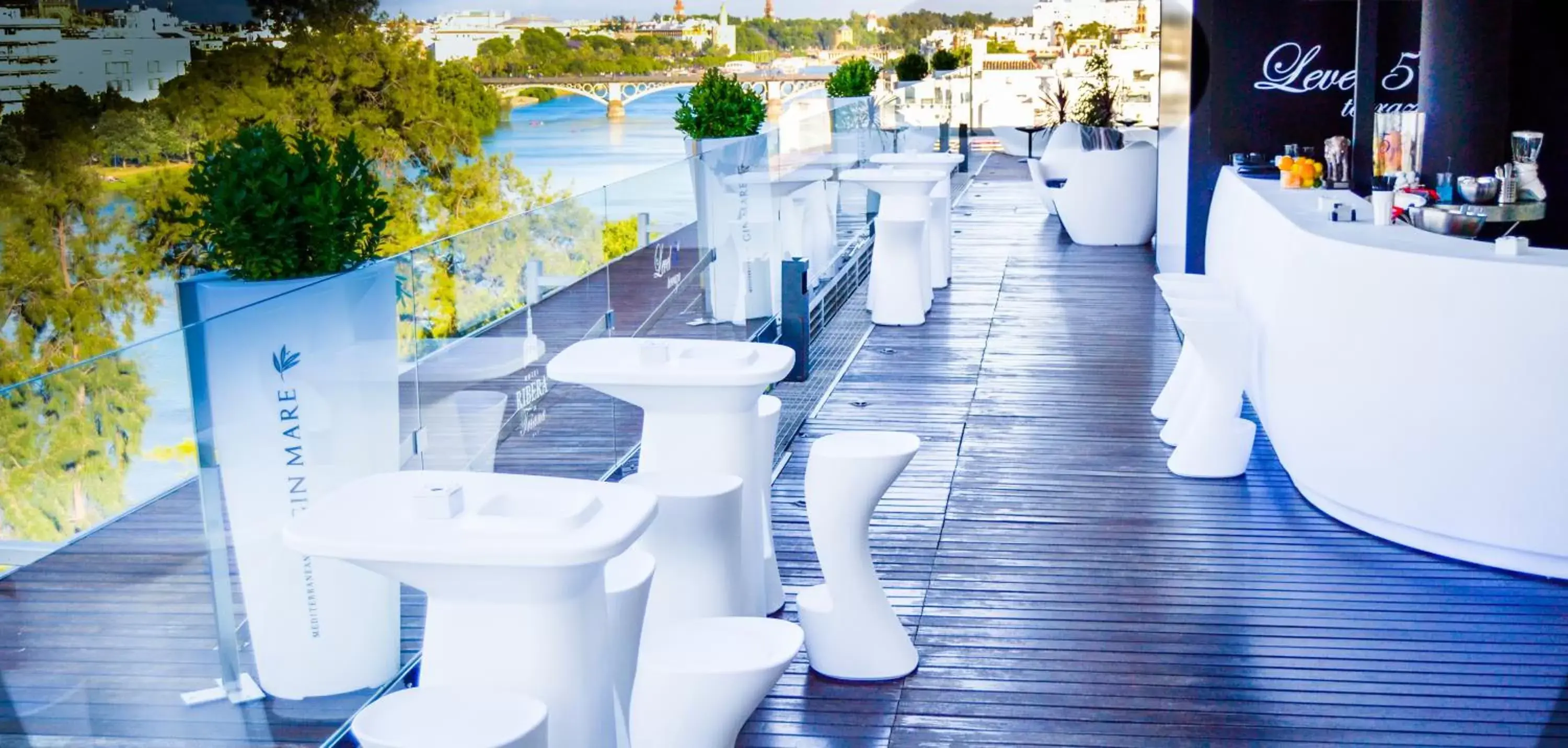 Balcony/Terrace in Ribera de Triana Hotel