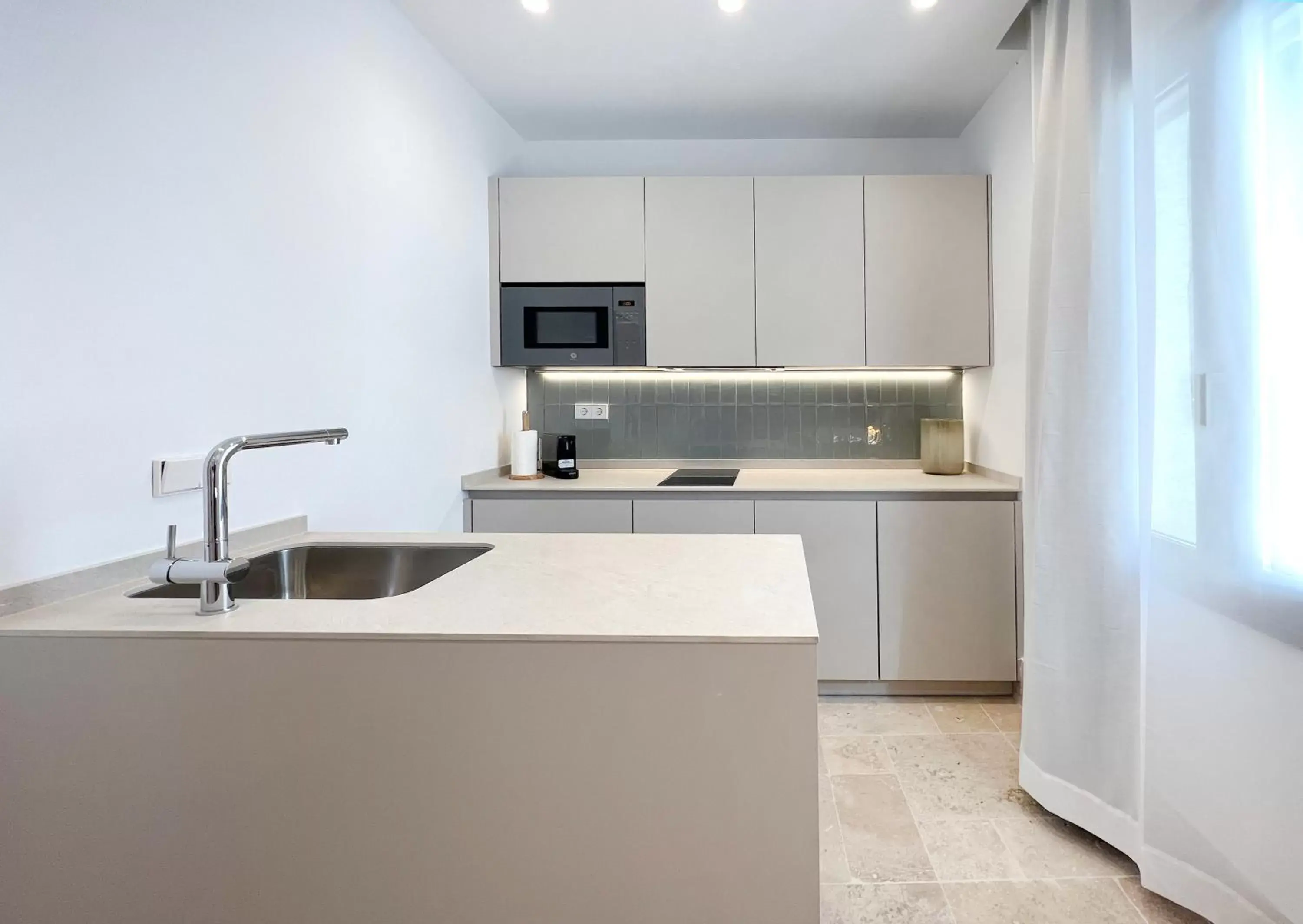 Kitchen/Kitchenette in Arcos de Medina - Apartamentos premium