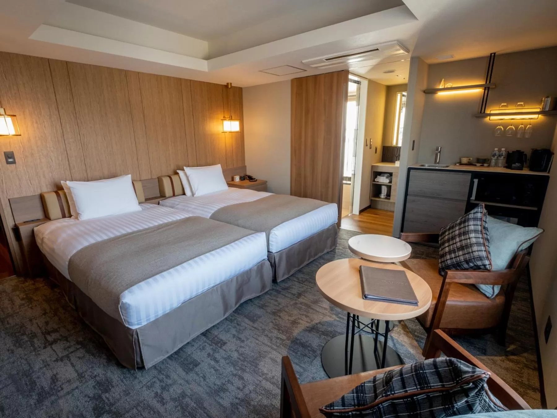 Photo of the whole room, Bed in Tokyu Stay Hakodate Asaichi Akarinoyu