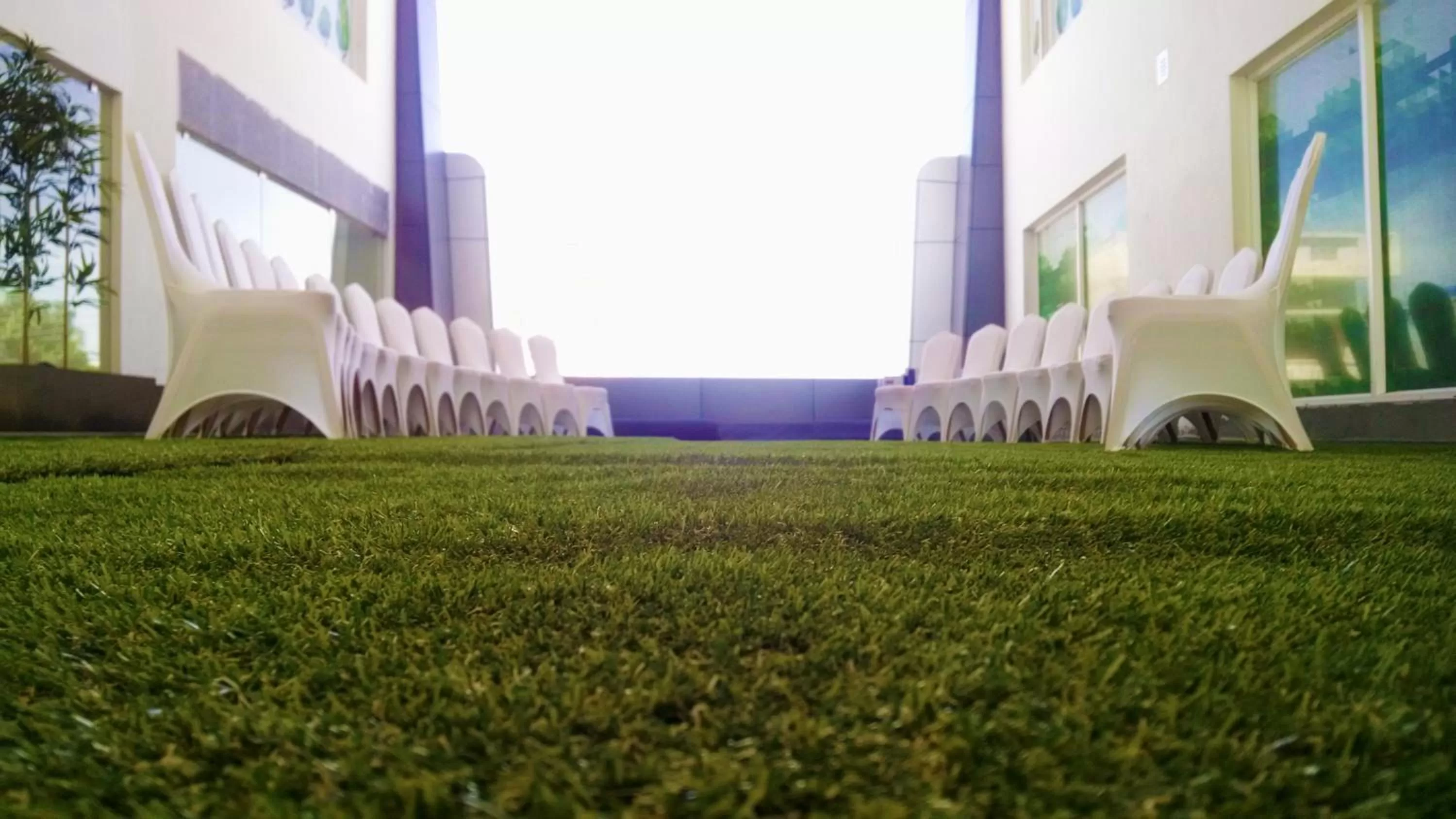 Day in Hotel Vijay Elanza