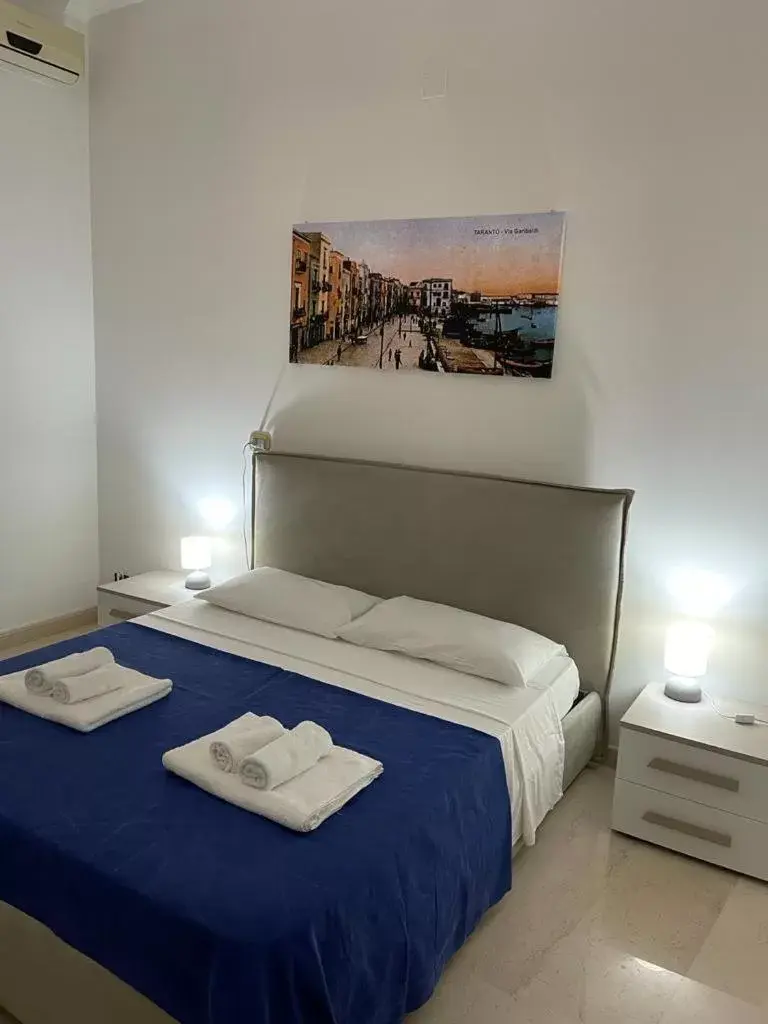 Bed in Suite San Cataldo