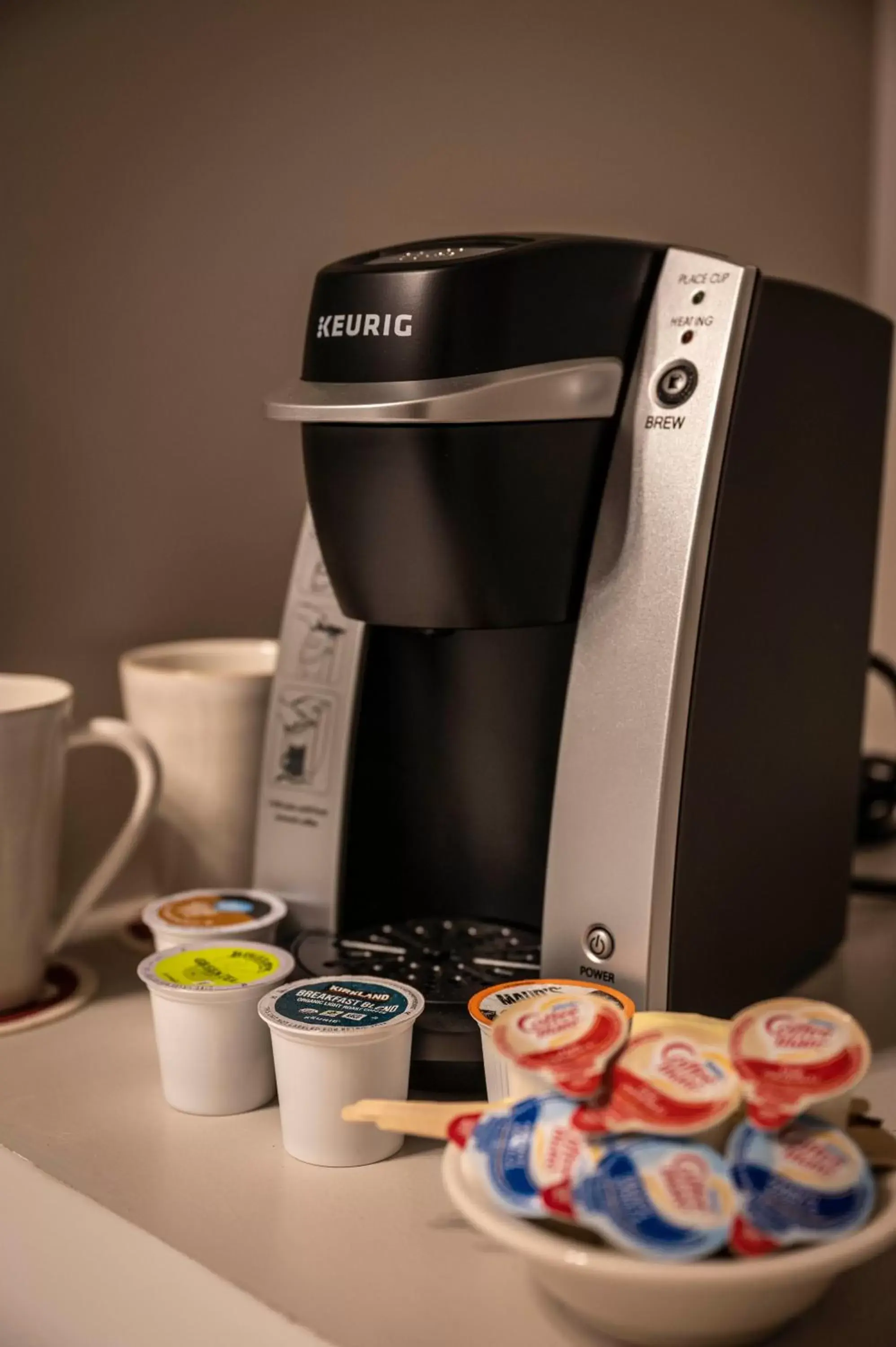 Coffee/tea facilities in Hotel Broad Ripple