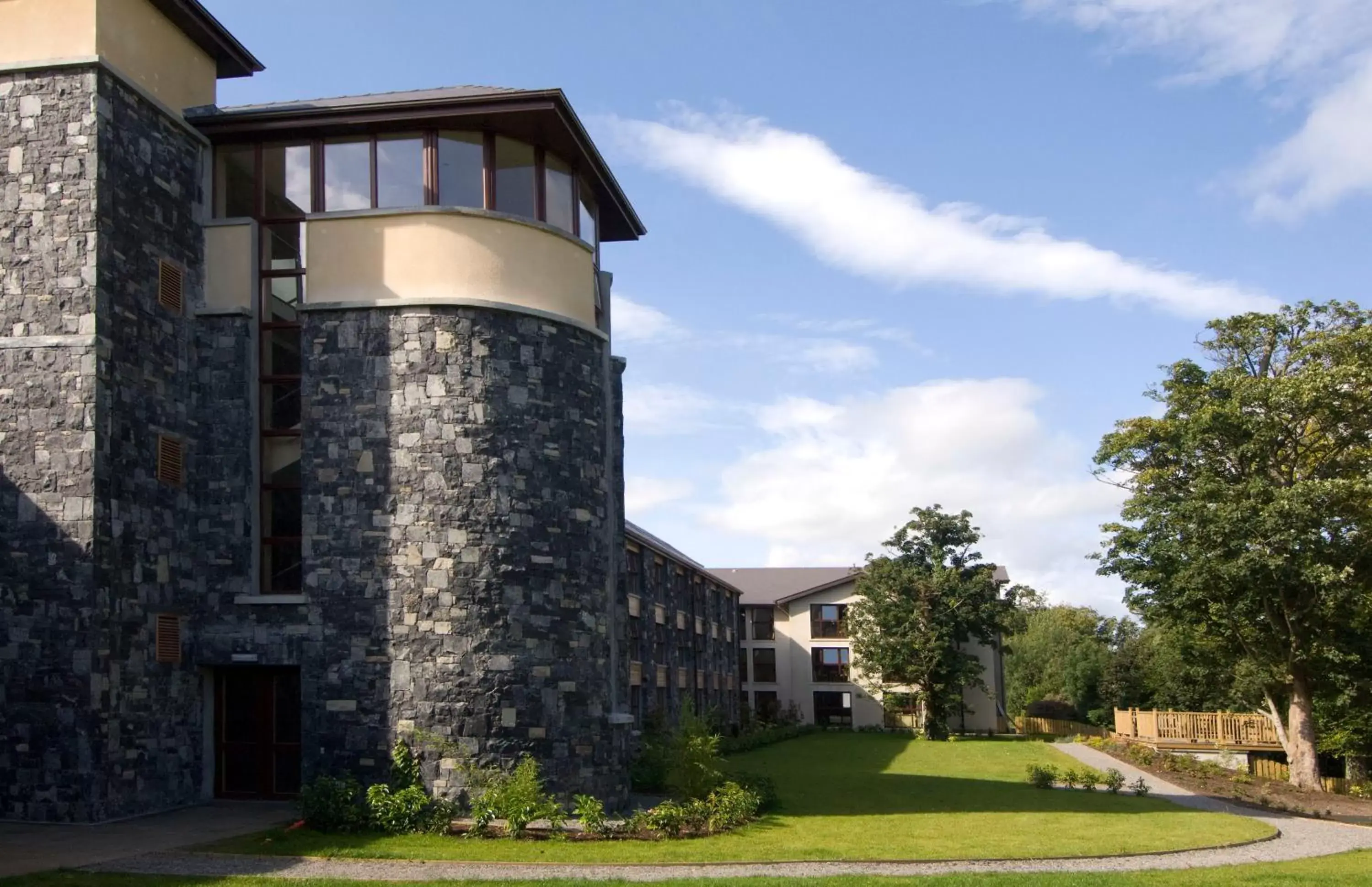 Facade/entrance, Property Building in Westport Woods Hotel & Spa