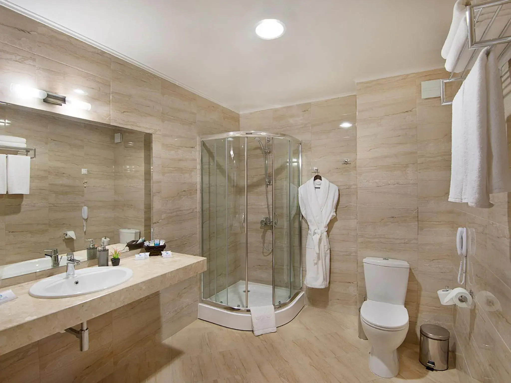 Bathroom in Park Hotel and SPA Vella Hills