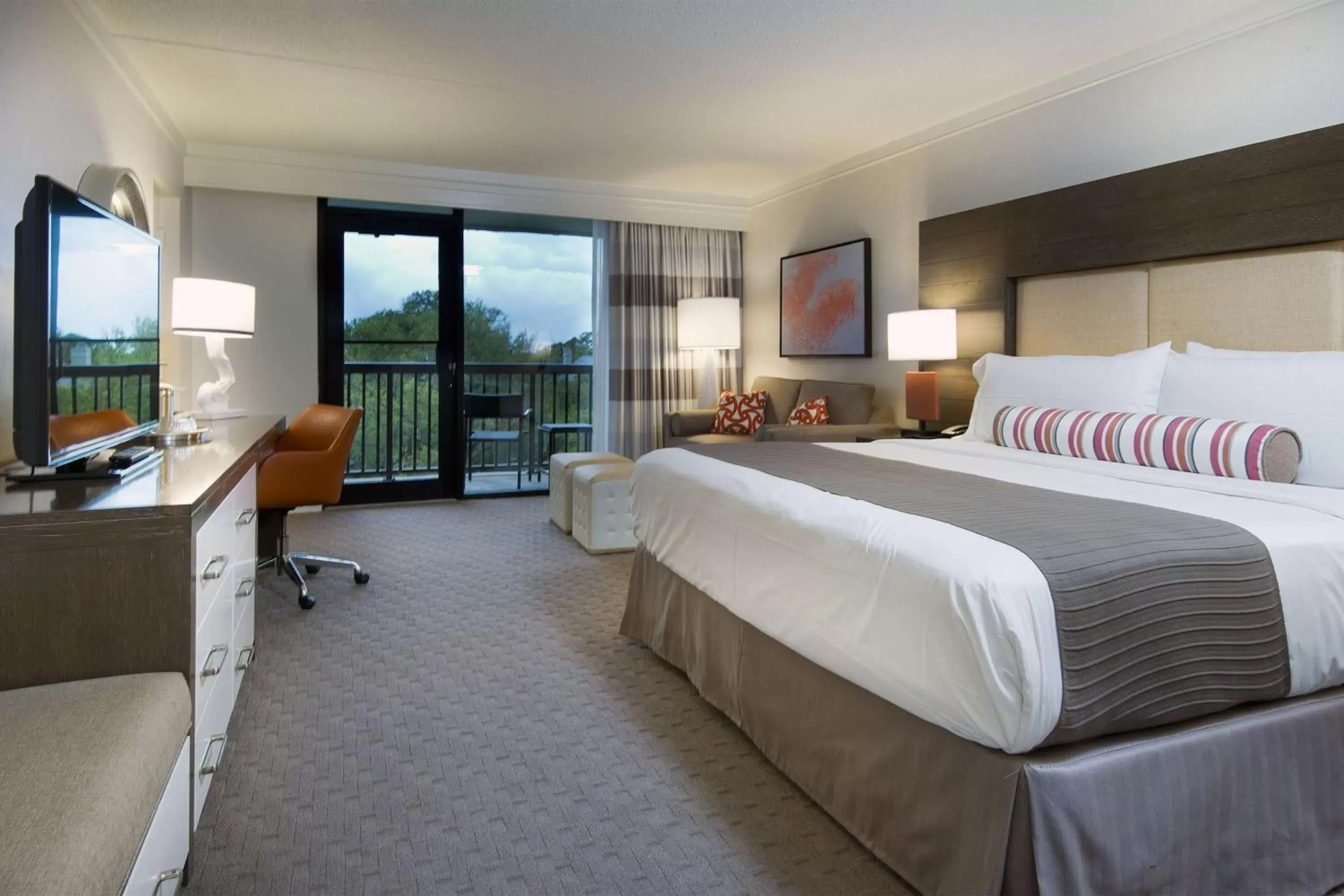 Photo of the whole room in Sonesta Resort Hilton Head Island
