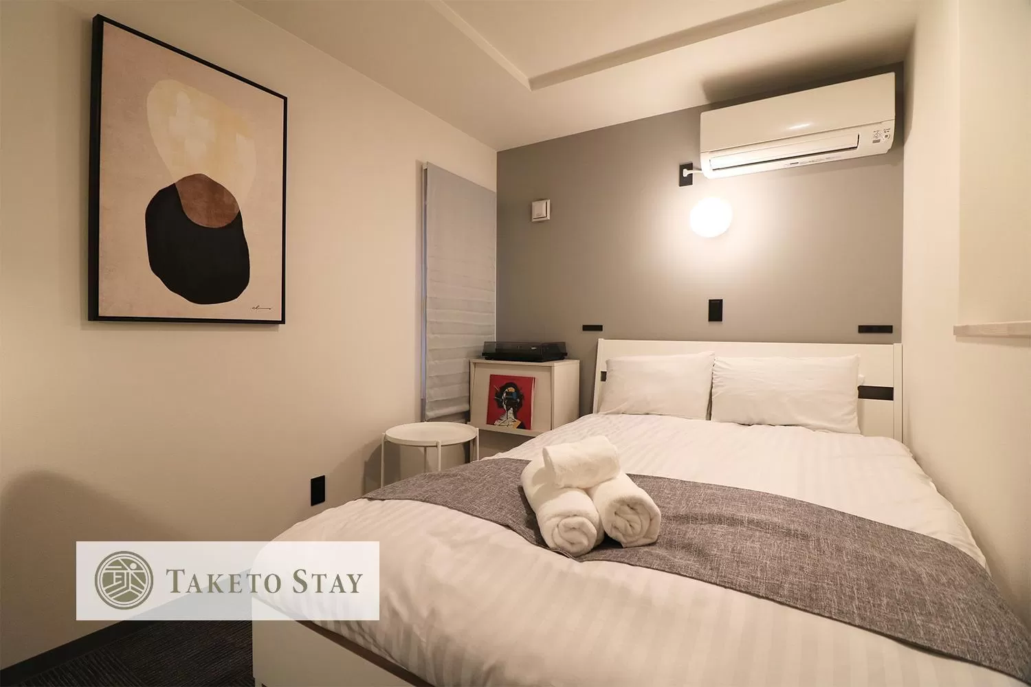 Bed in TAKETO STAY PREMIERE SAPPORO Eki