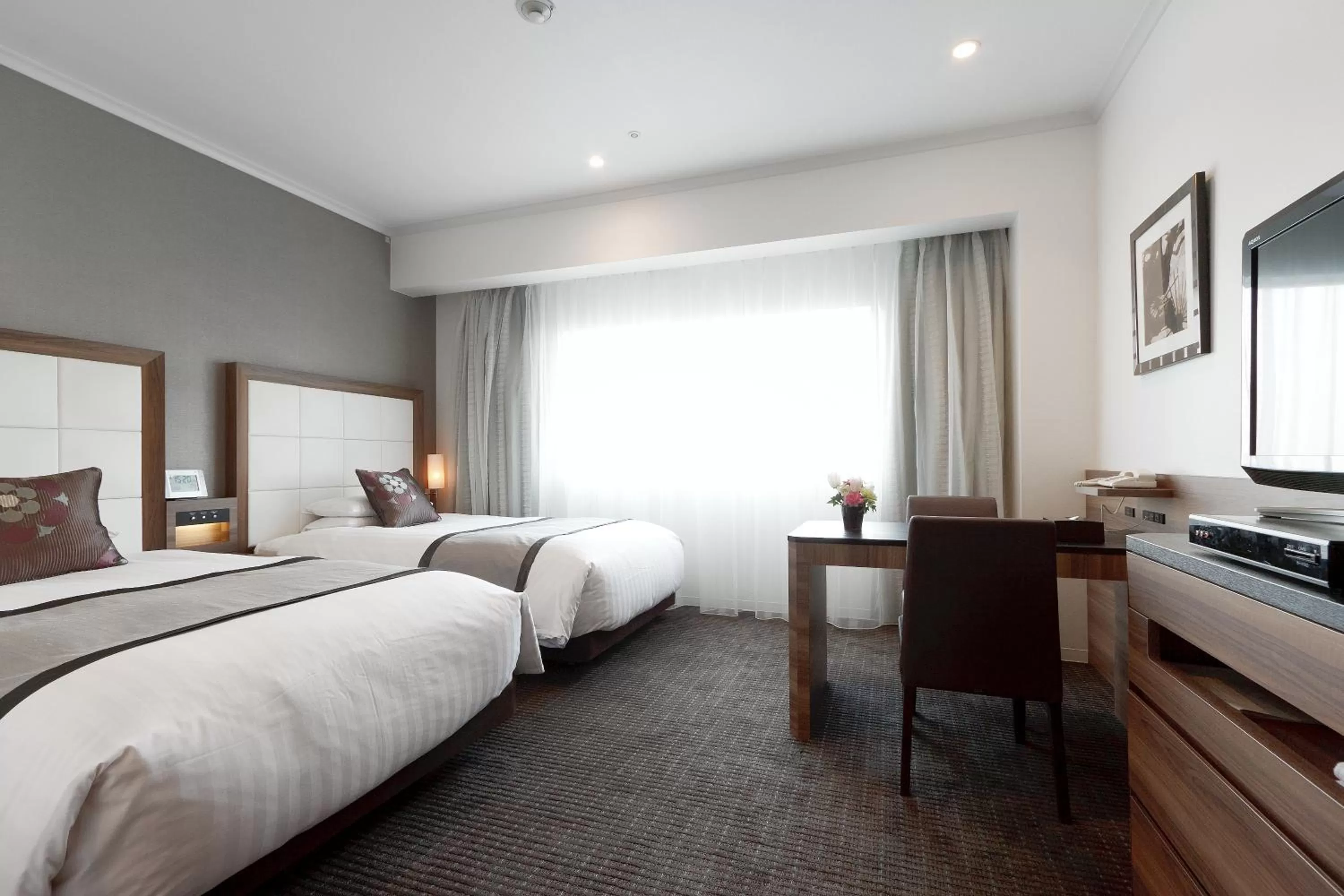 Twin Room with Extra Bed - Non-Smoking in Palace Hotel Omiya