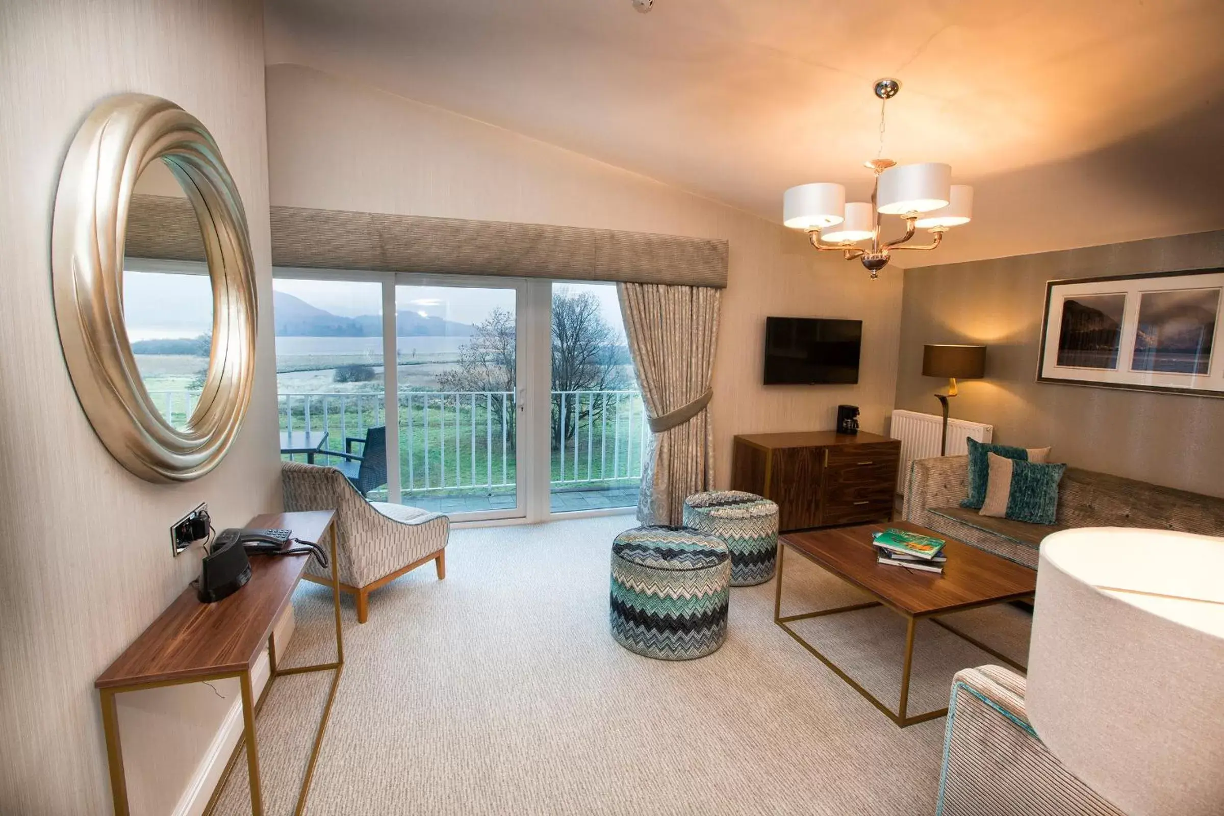 Bed, Seating Area in Lodore Falls Hotel & Spa