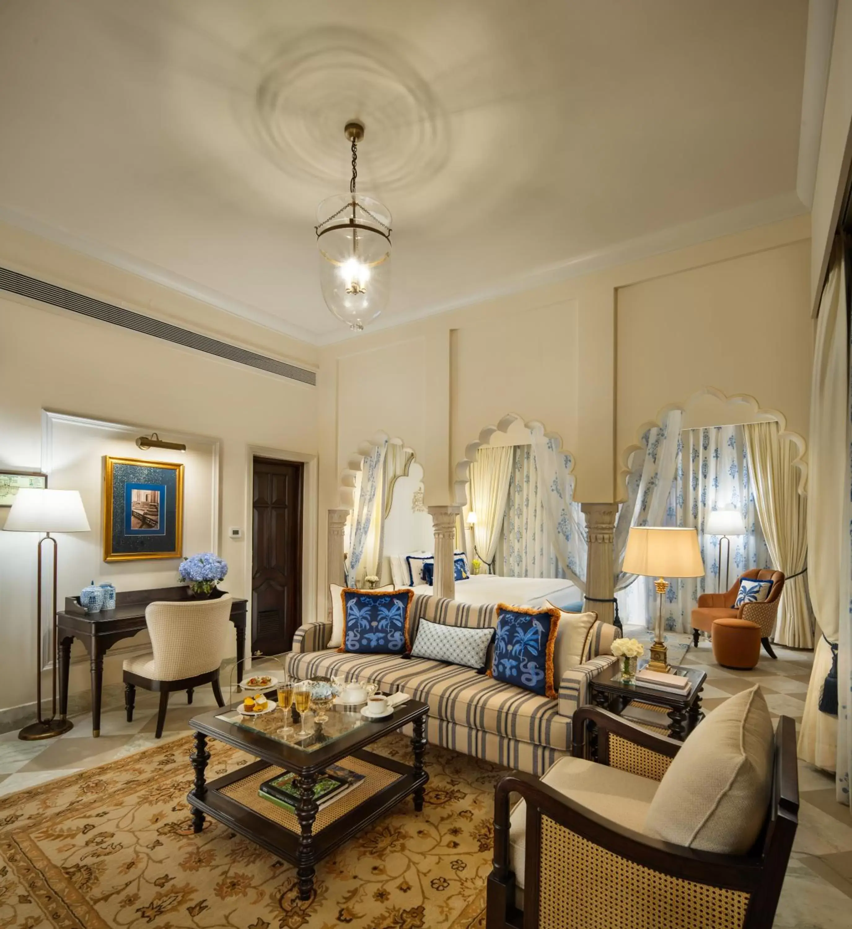 Guests, Seating Area in Taj Usha Kiran Palace, Gwalior