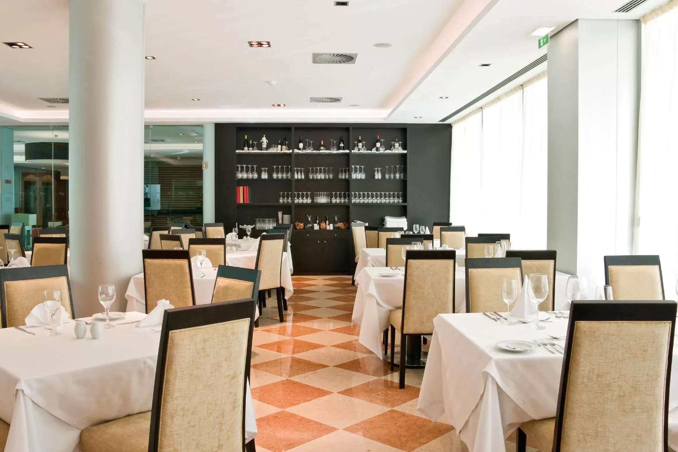 Restaurant/Places to Eat in Monte Gordo Hotel Apartamentos & Spa