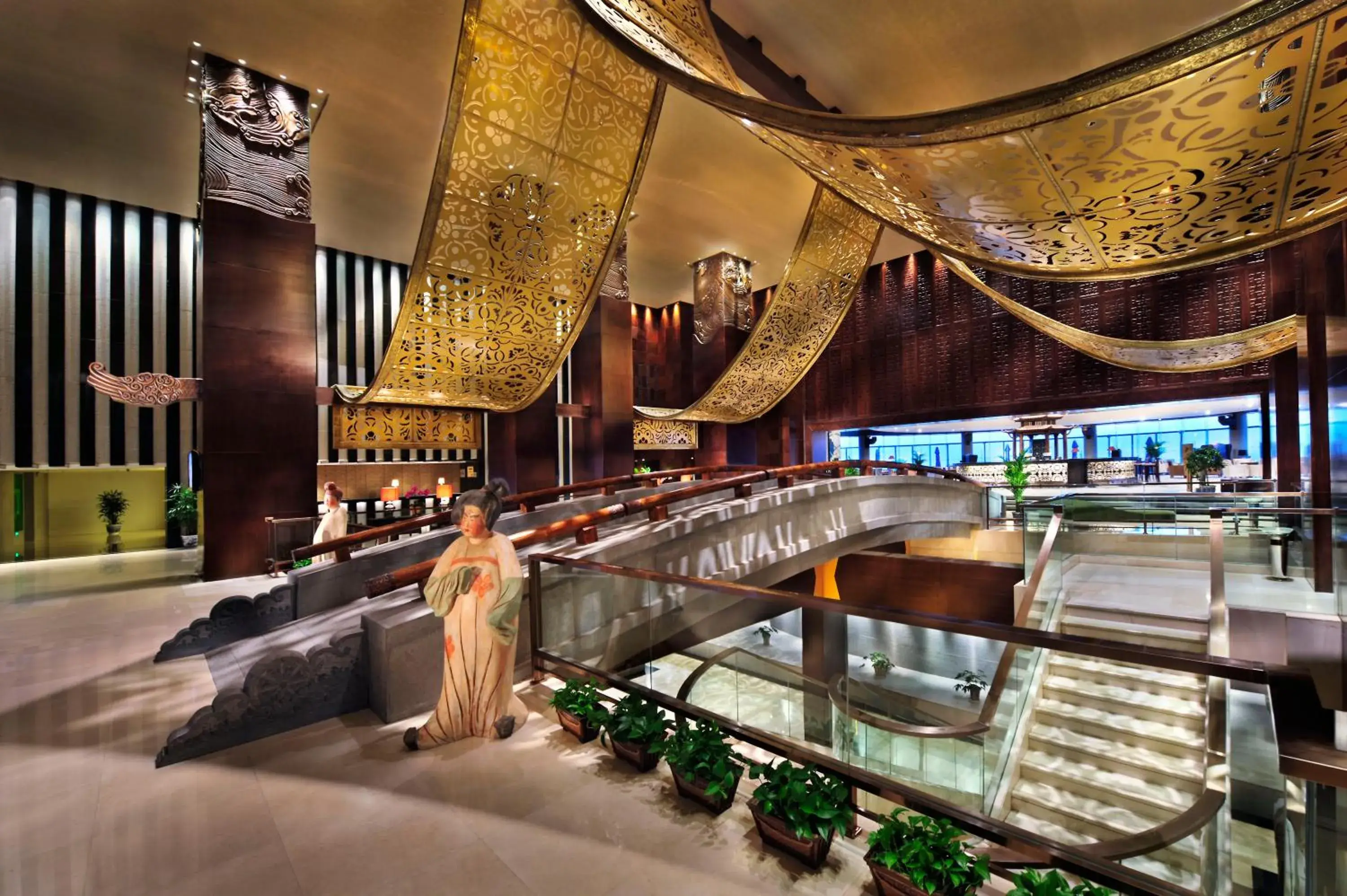 Lobby or reception, Lounge/Bar in Jin Jiang International Hotel Xi'an