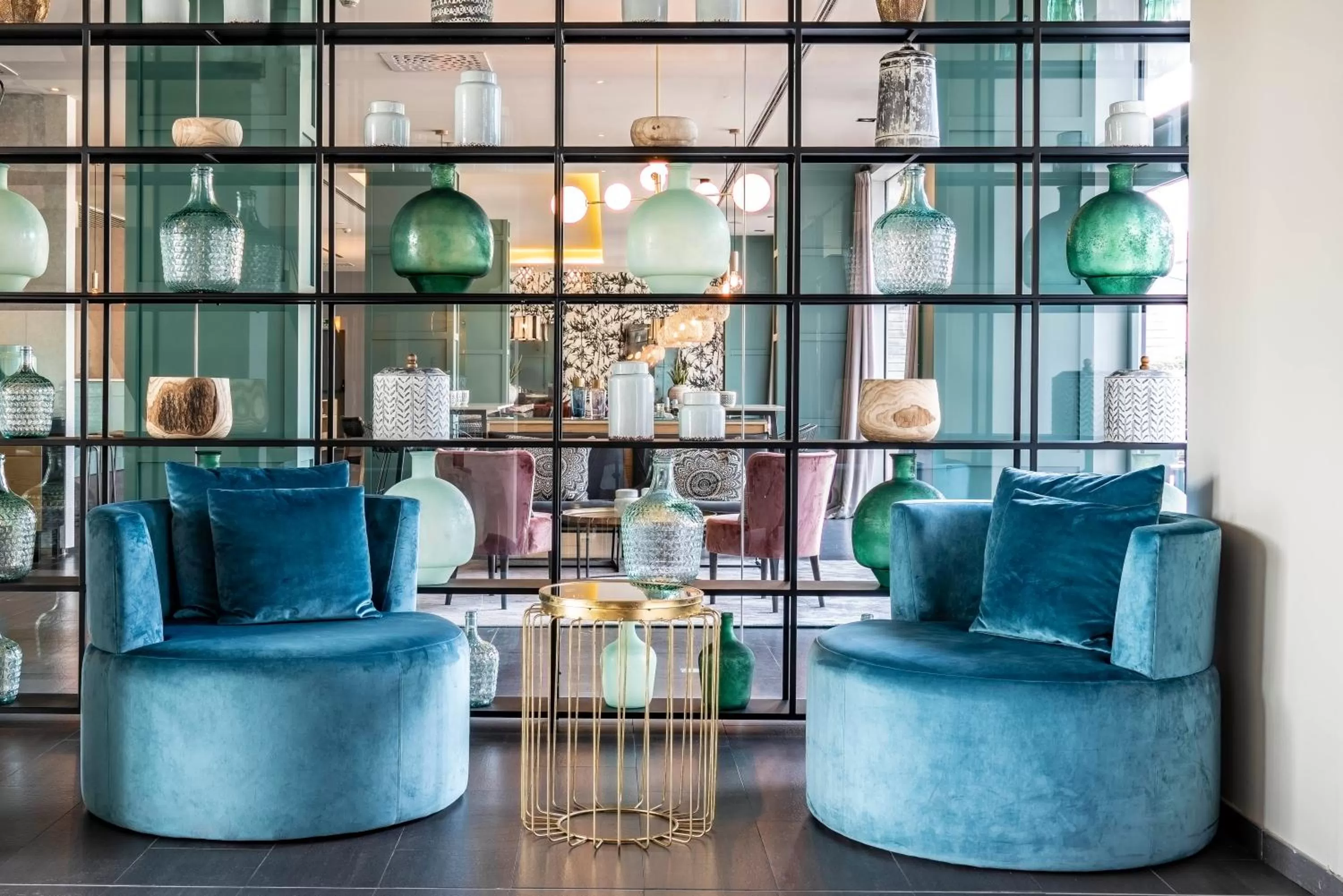 Restaurant/places to eat in Vincci Maritimo