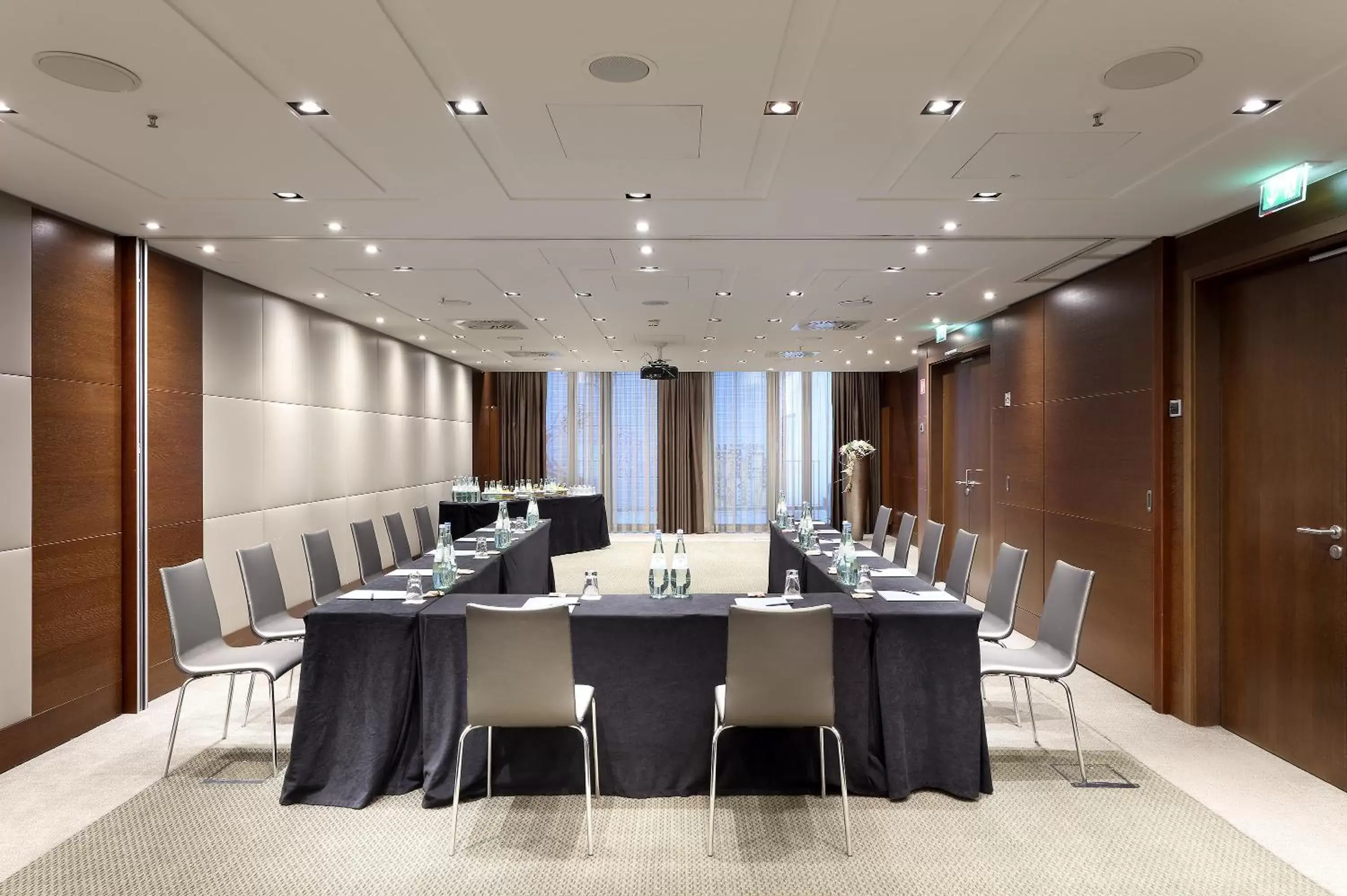 Meeting/conference room in Eurostars Berlin