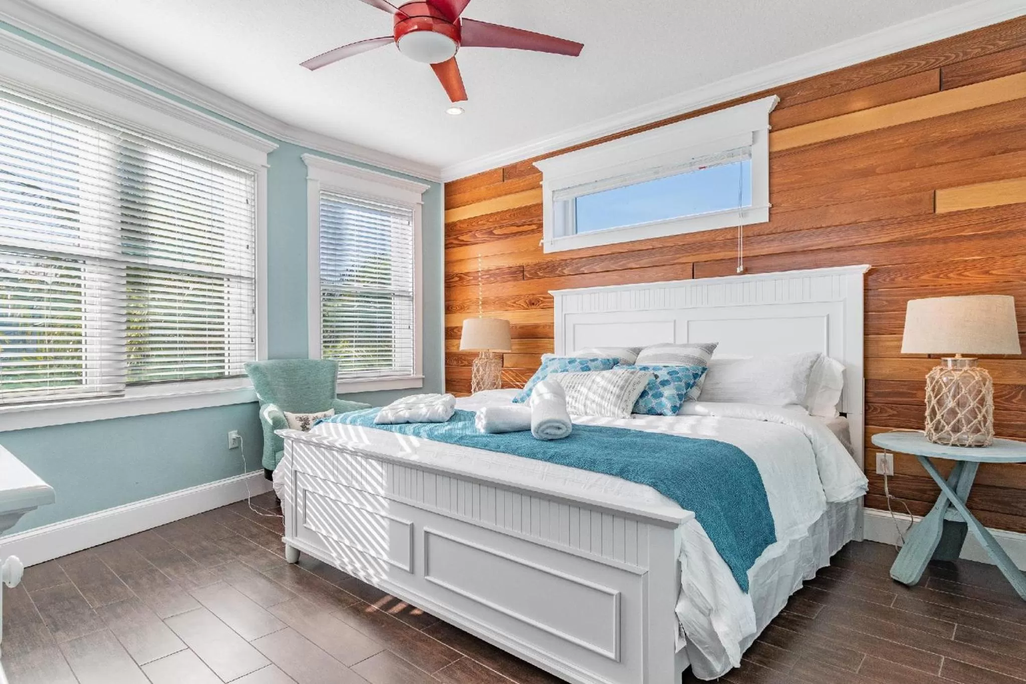 Bed in Playa Esmeralda Boutique Inn