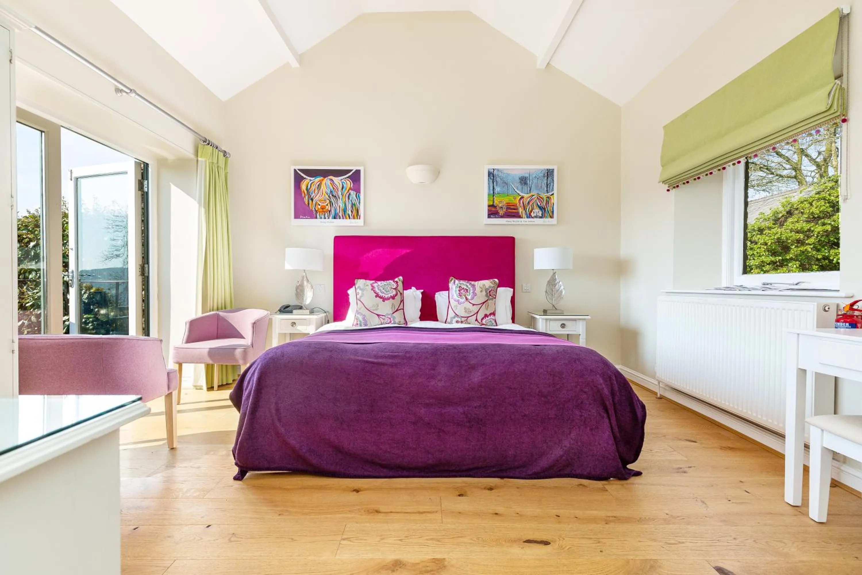 Bedroom, Bed in The Horn Of Plenty