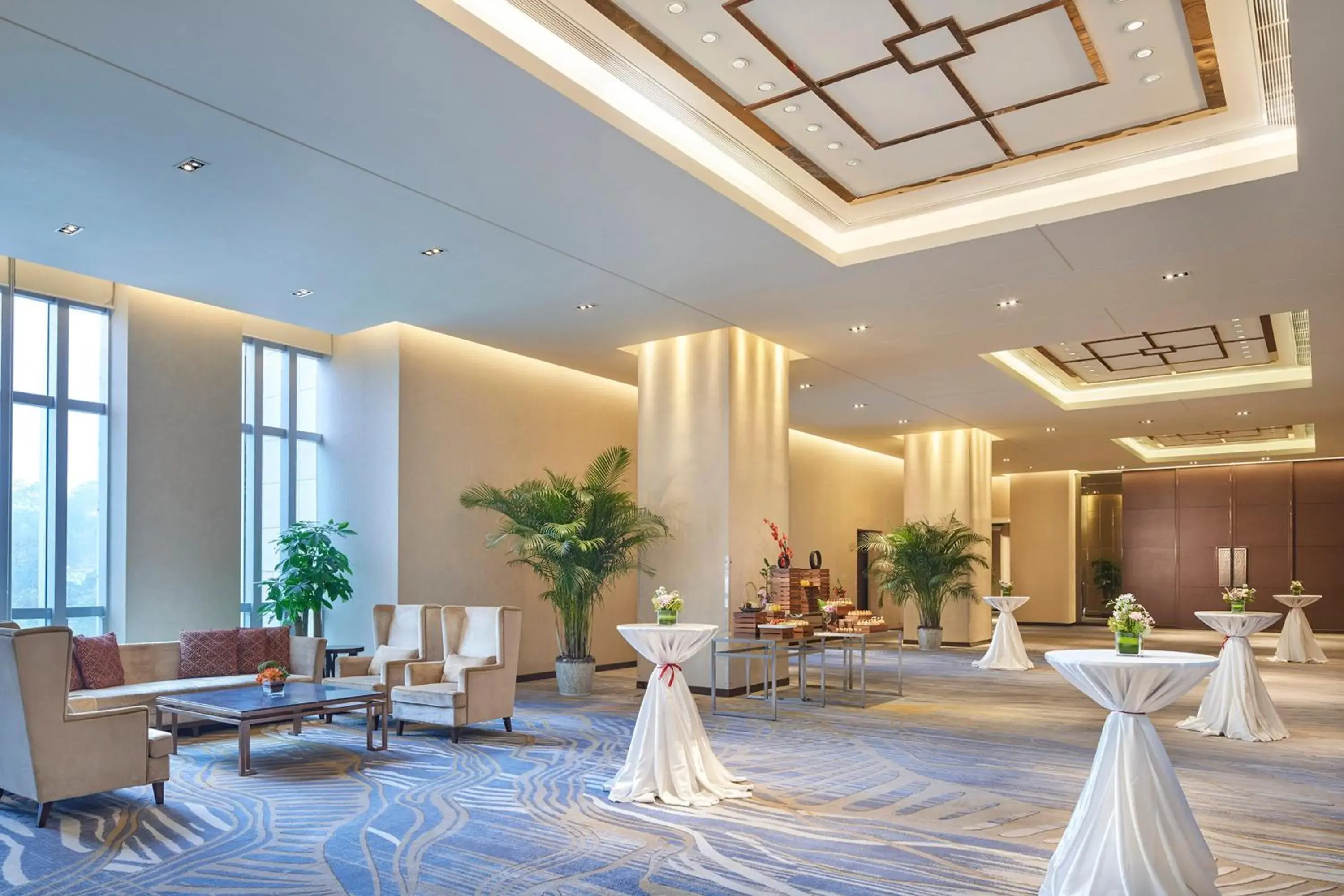 Restaurant/places to eat, Banquet Facilities in Holiday Inn Guangzhou Science City, an IHG Hotel