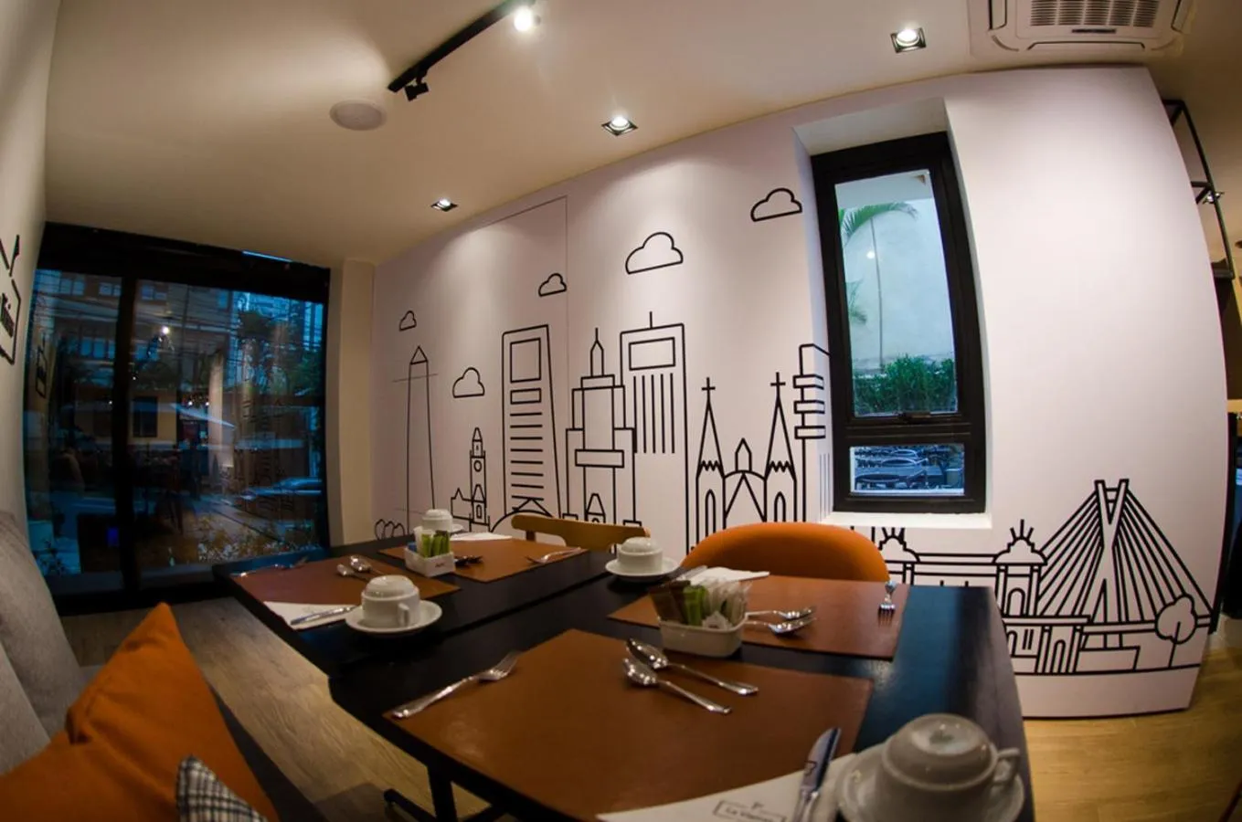 Restaurant/places to eat in Transamerica Executive Bela Cintra (Paulista)