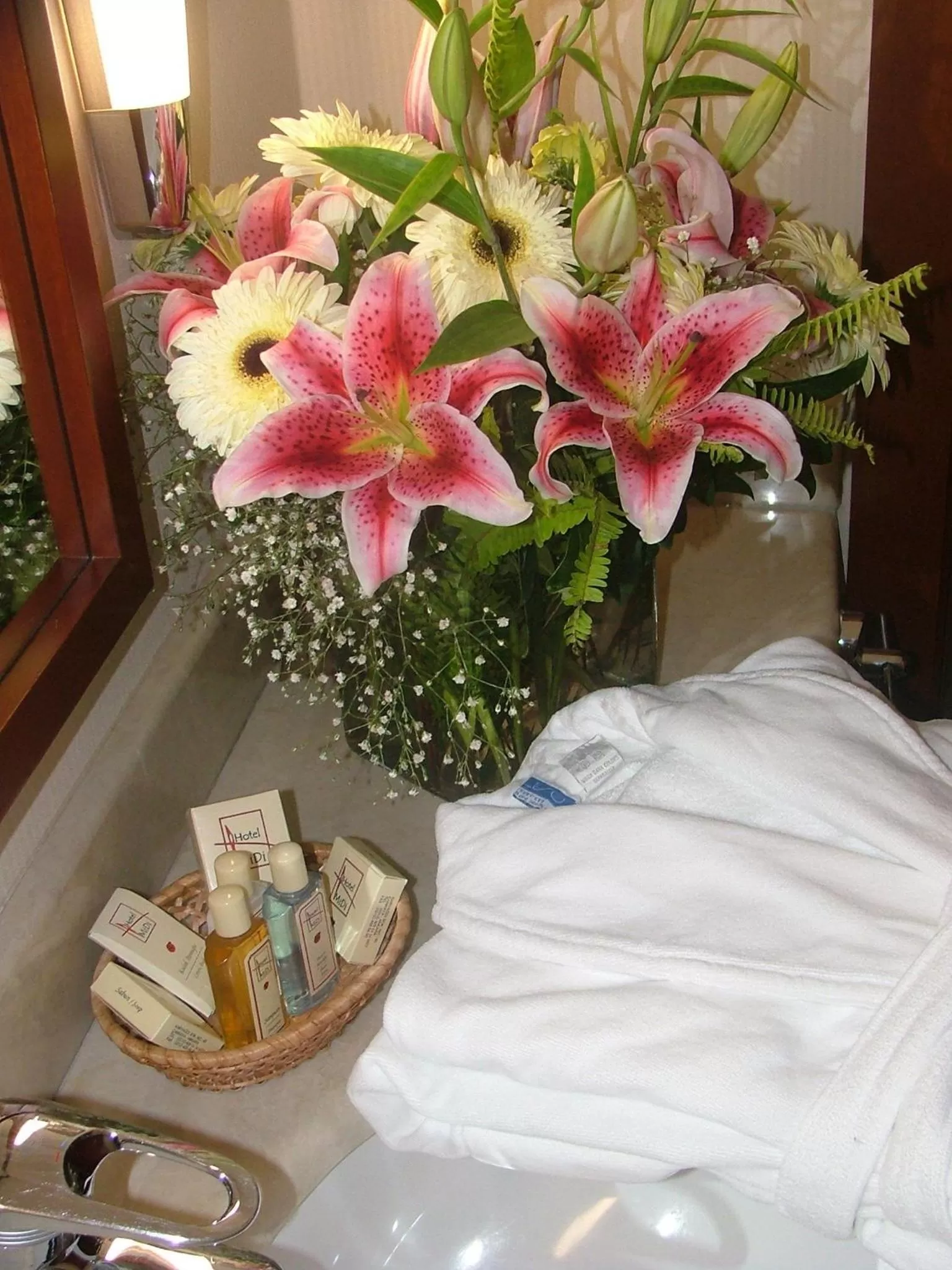 Bathroom in Hotel Midi