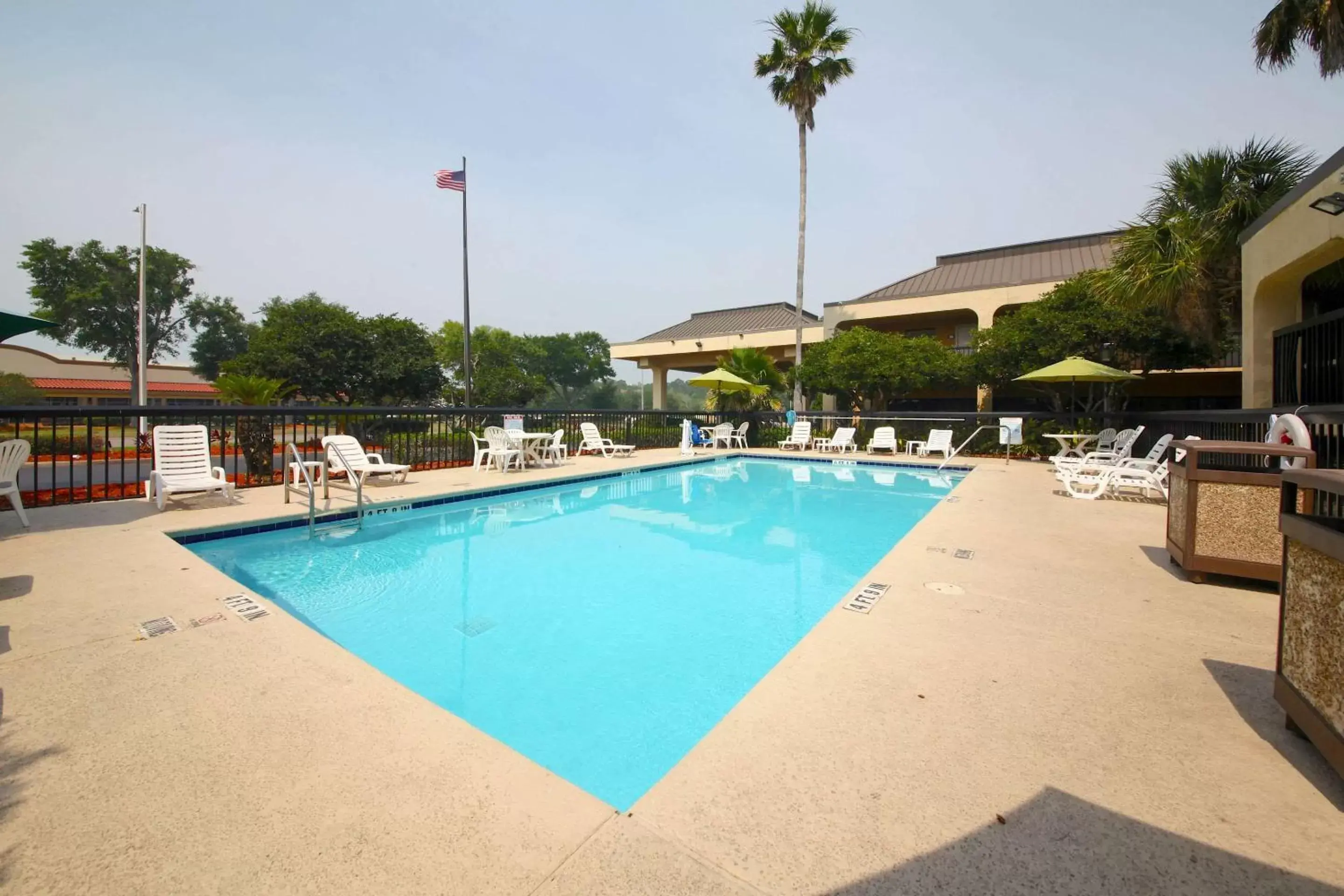 On site, Swimming Pool in Quality Inn Orange Park Jacksonville