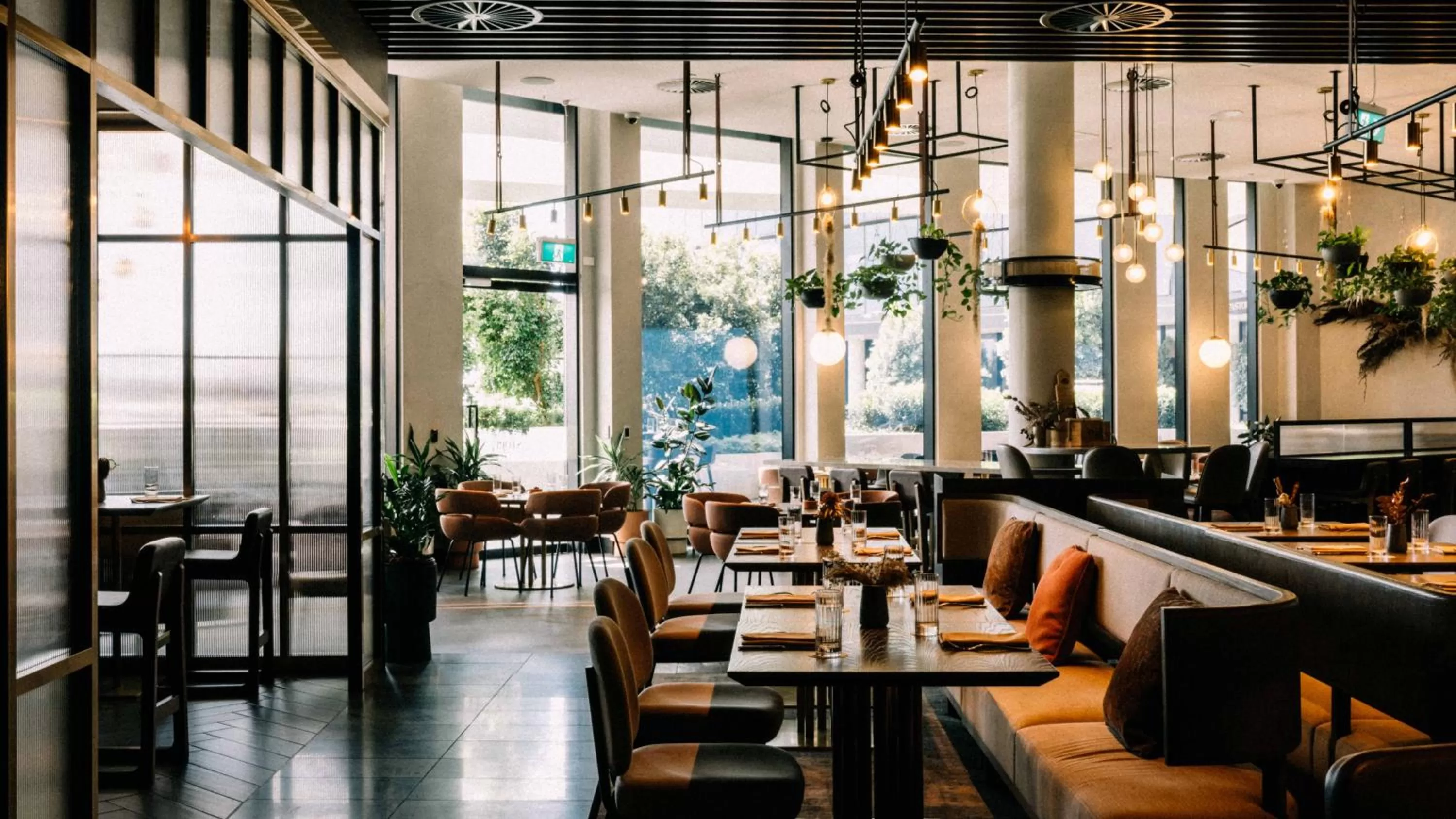 Restaurant/places to eat in Hotel Chadstone Melbourne MGallery Collection