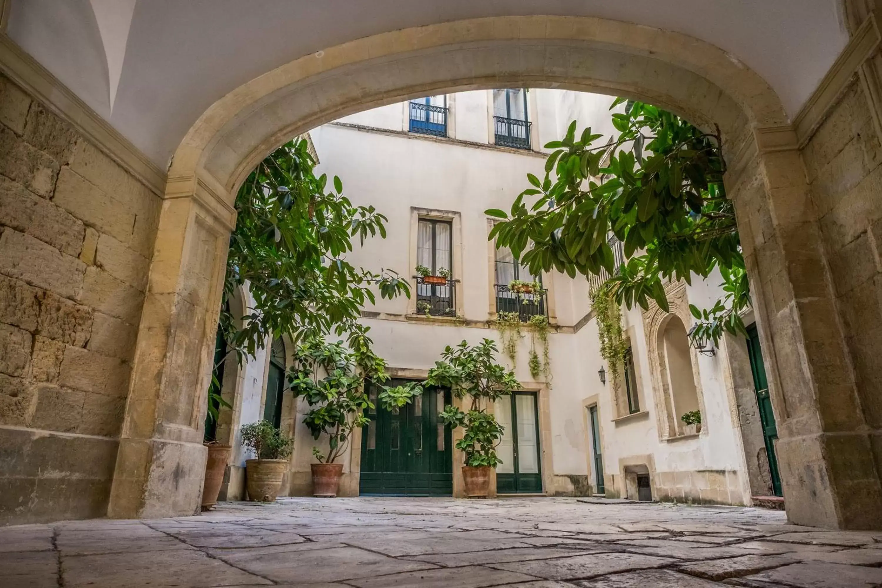 Facade/entrance in Palazzo Bernardini Suites