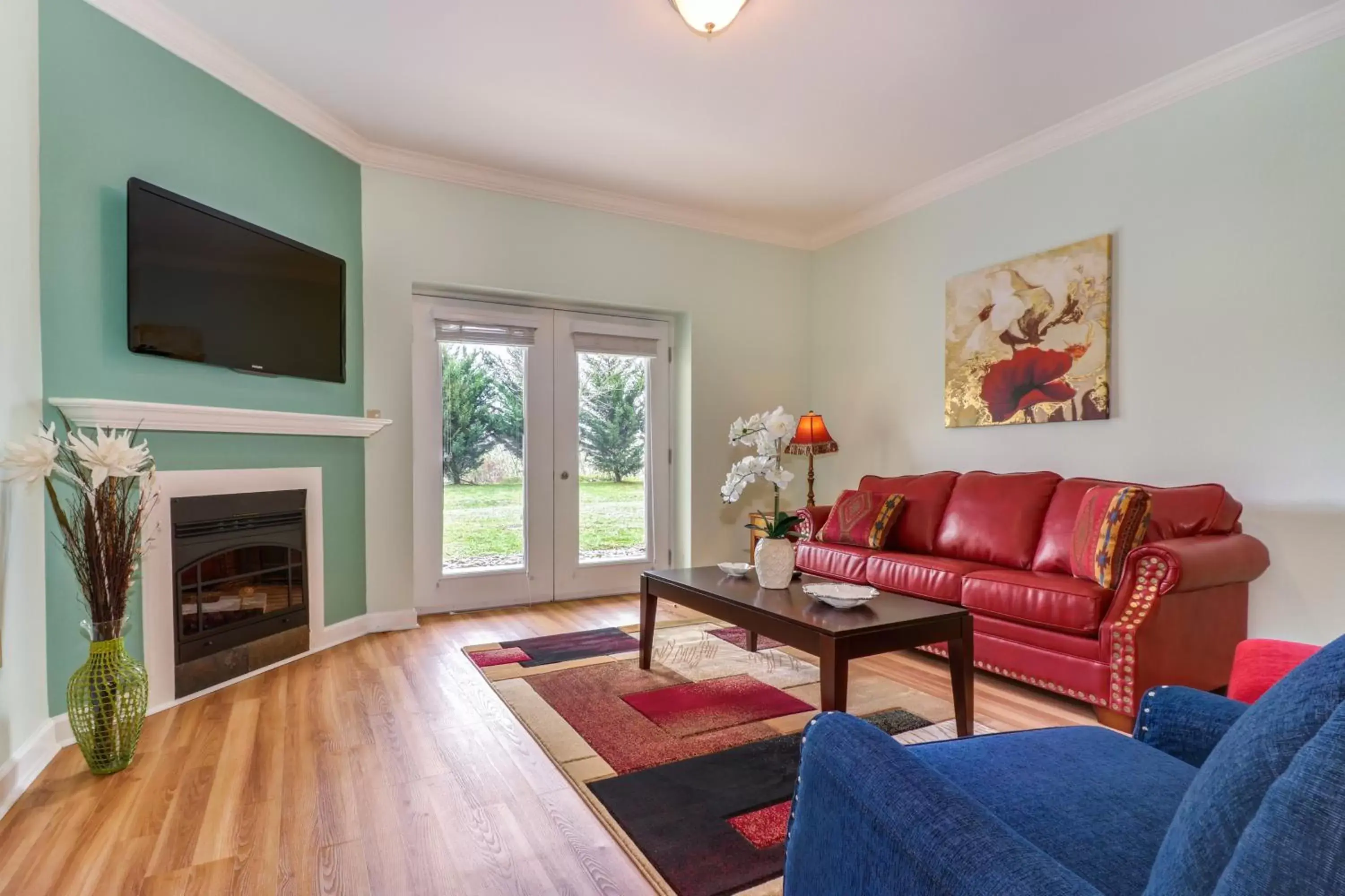 Seating Area in Richard's Retreat