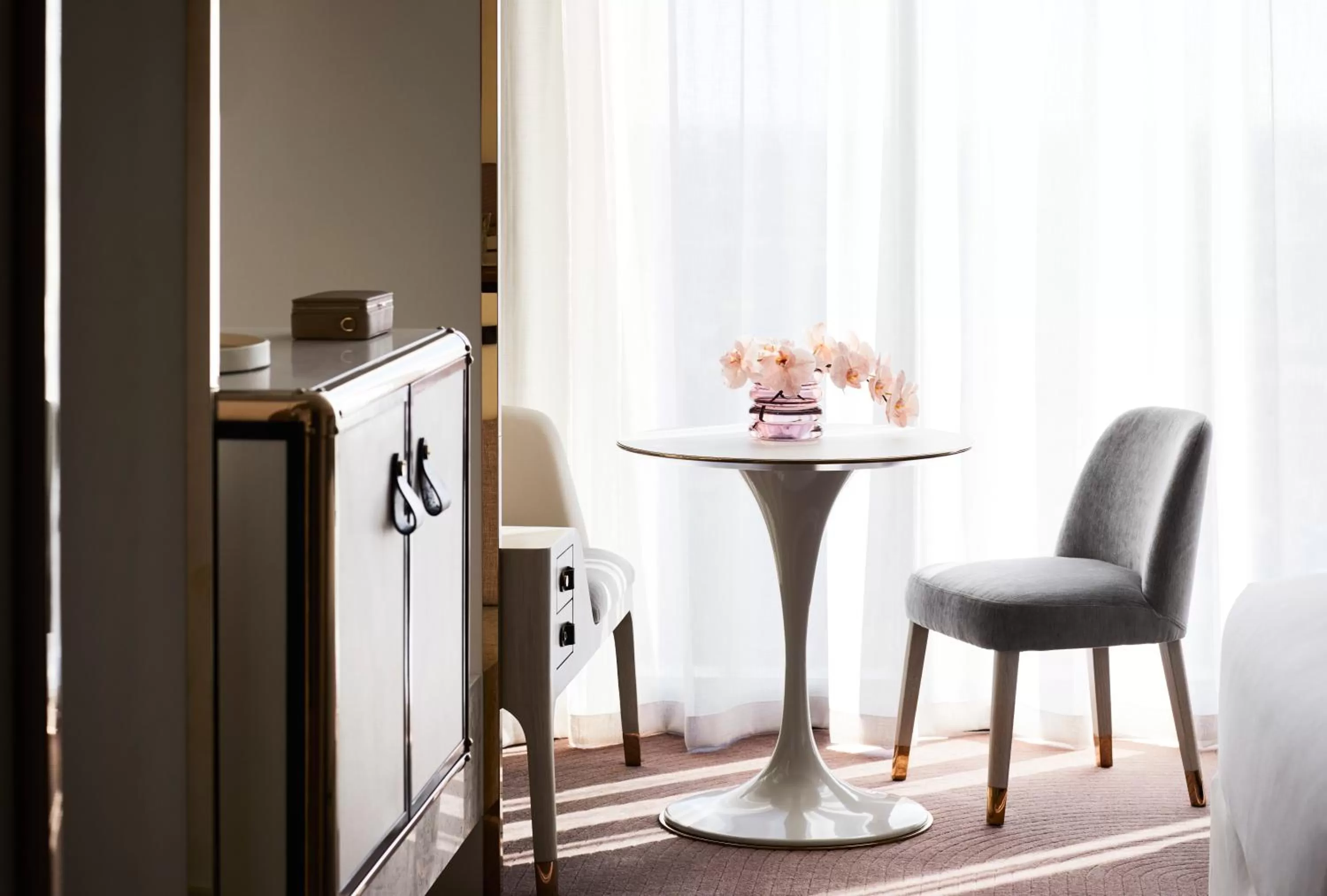 Seating area in Hotel Chadstone Melbourne MGallery Collection